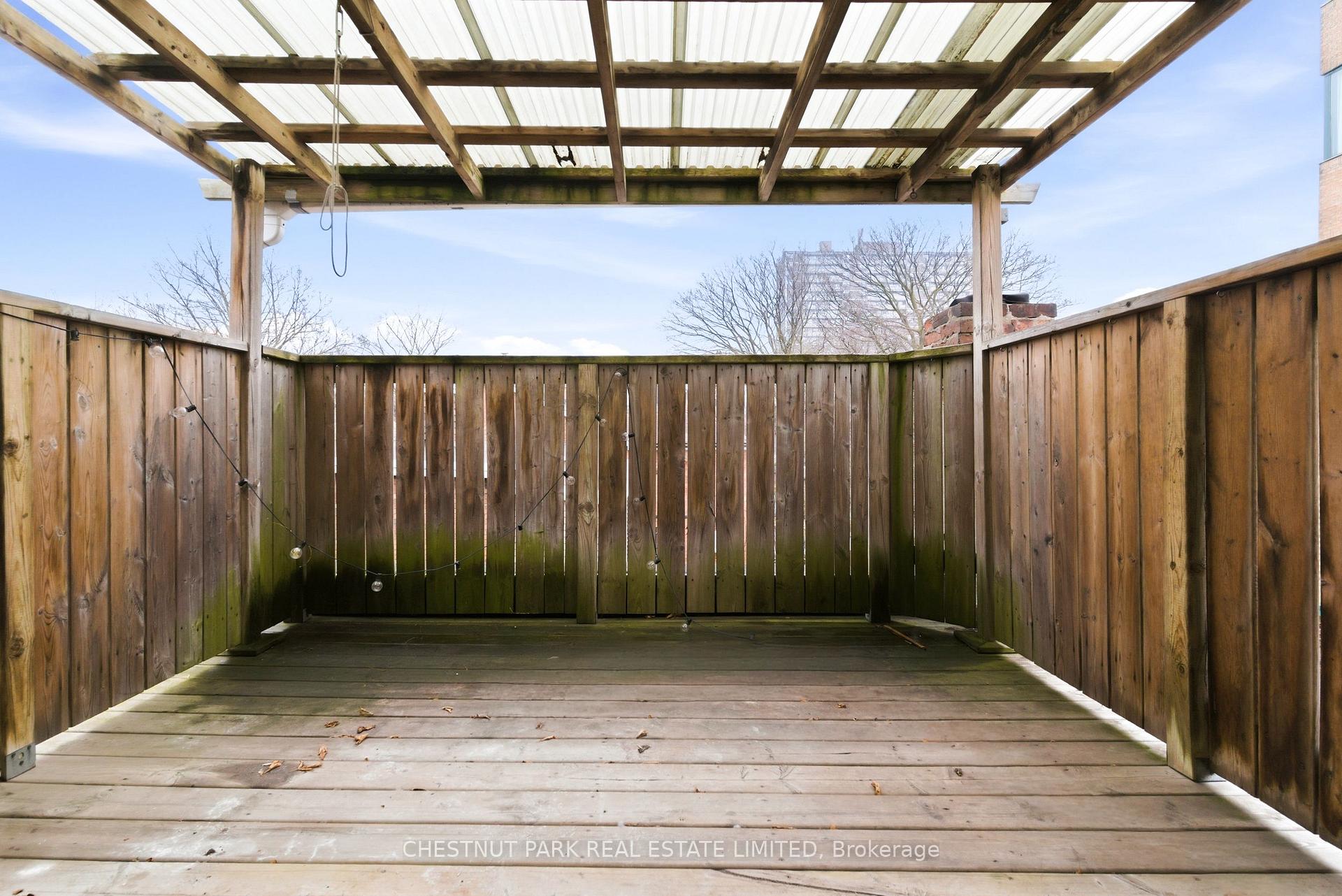 Photo 26 of 41 Roncesvalles Avenue, Toronto, Roncesvalles — HOMEH