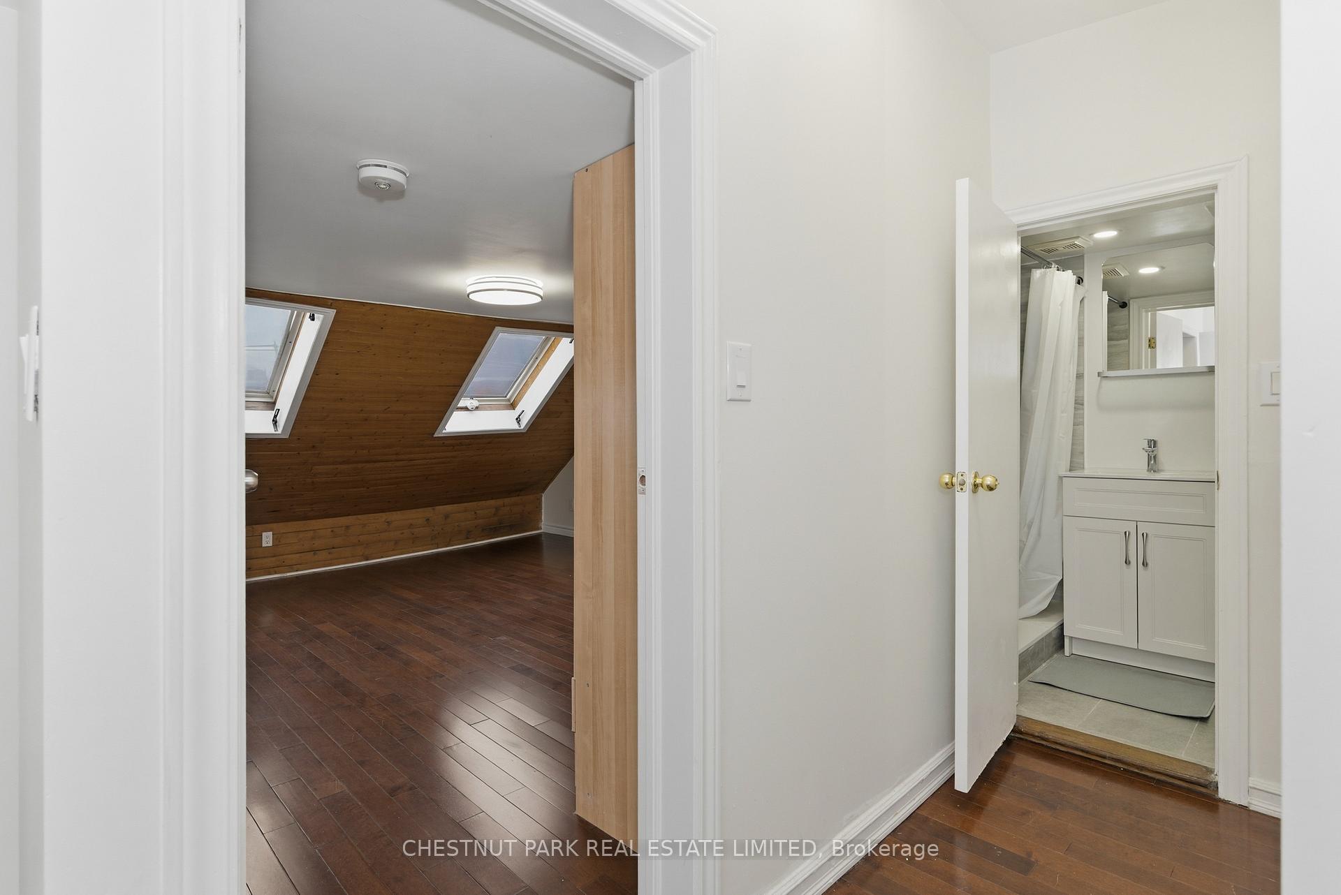 Photo 27 of 41 Roncesvalles Avenue, Toronto, Roncesvalles — HOMEH