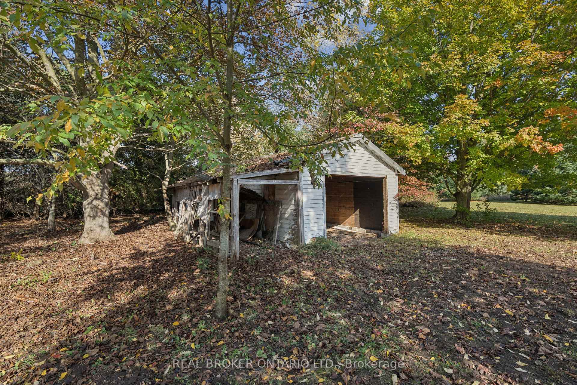 Photo 6 of 5649 25 Side Road, Milton, Rural Nassagaweya — HOMEH