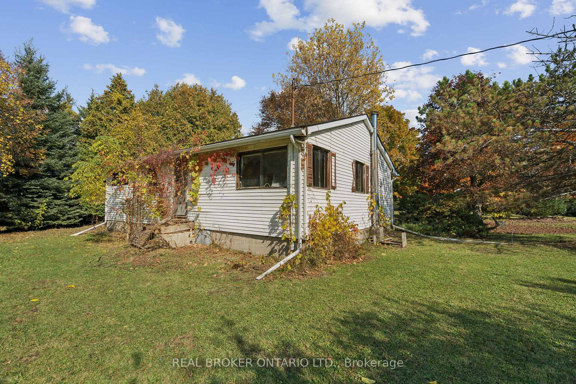 Photo 9 of 5649 25 Side Road, Milton, Rural Nassagaweya — HOMEH