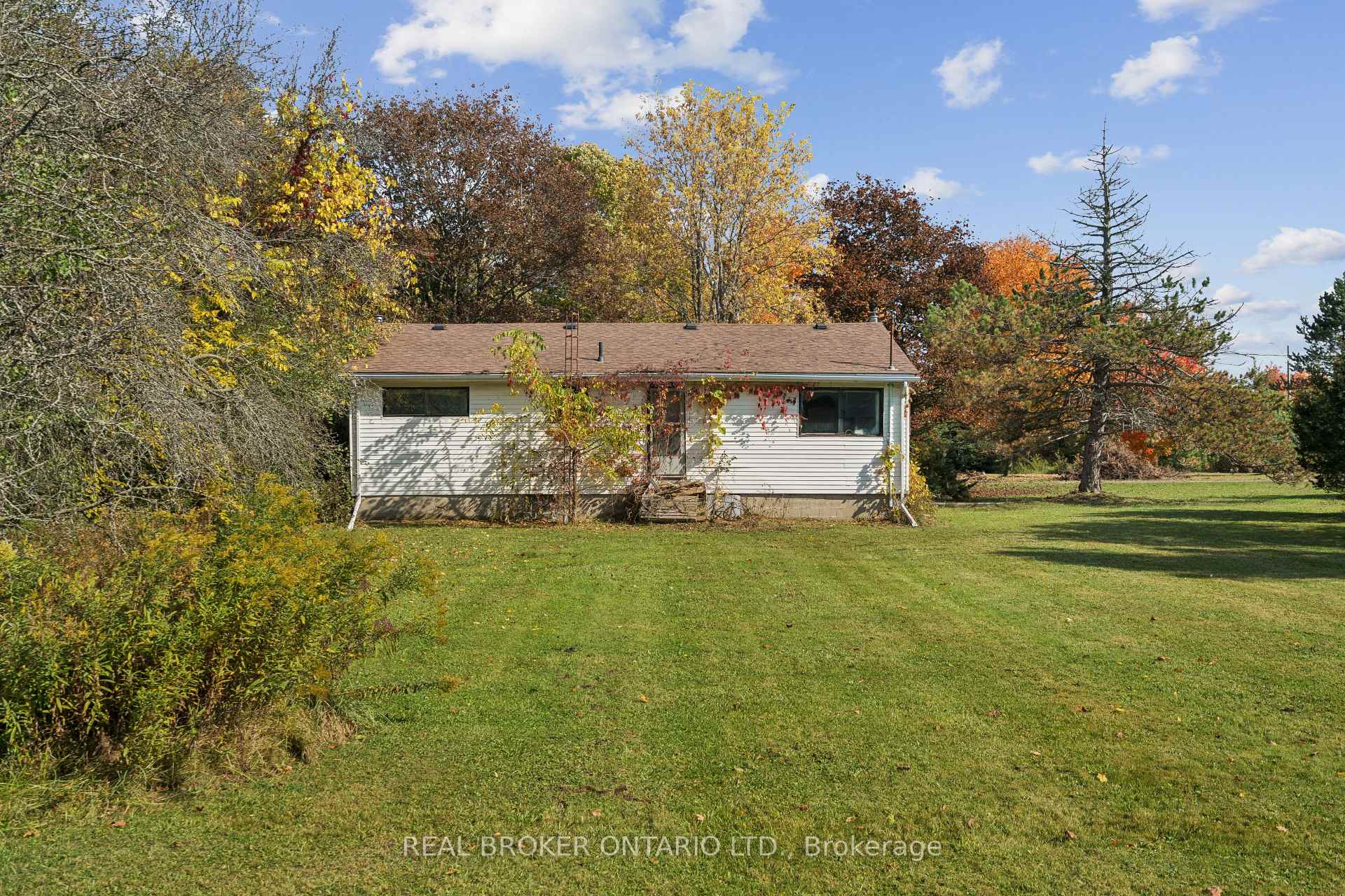 Photo 11 of 5649 25 Side Road, Milton, Rural Nassagaweya — HOMEH