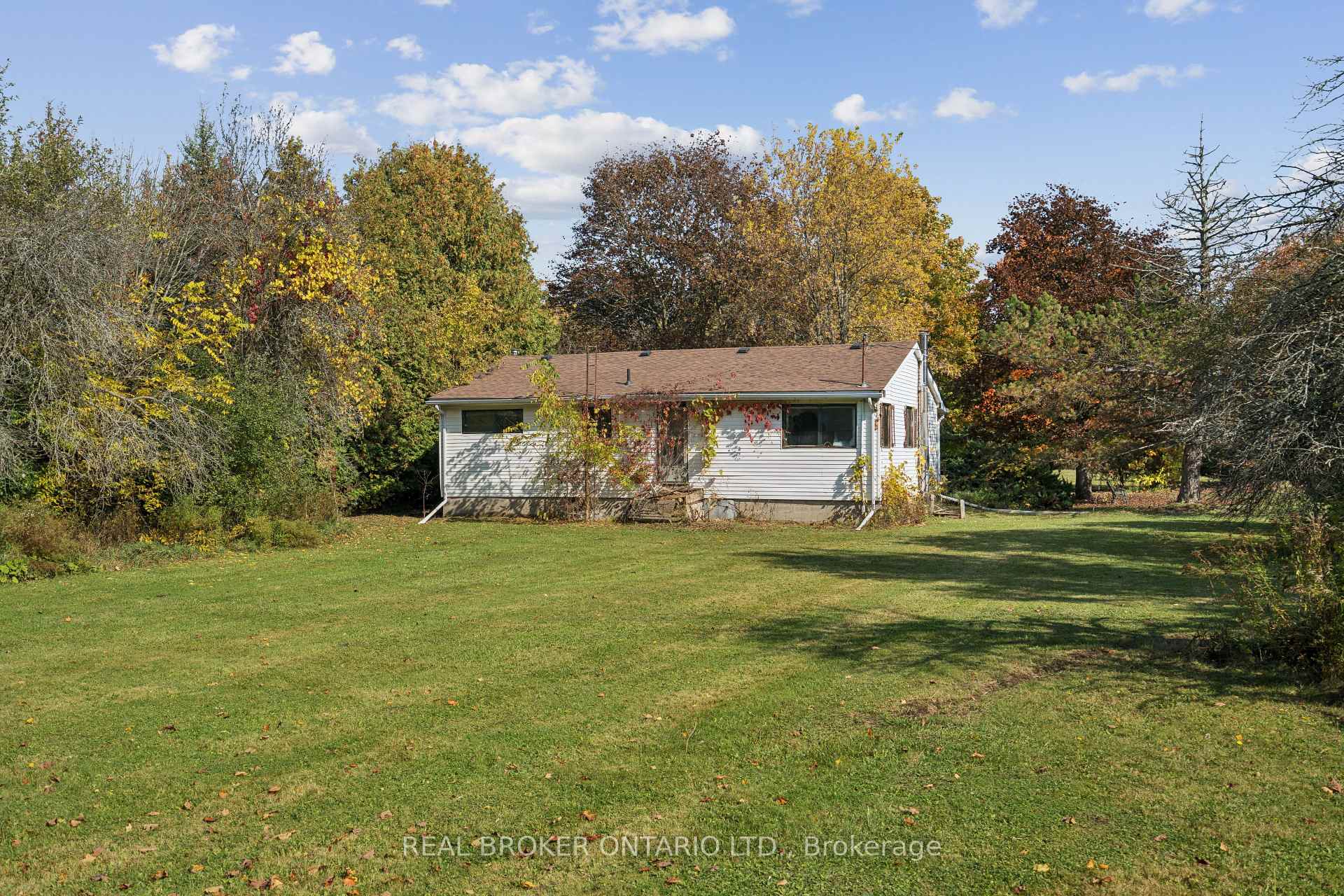 Photo 12 of 5649 25 Side Road, Milton, Rural Nassagaweya — HOMEH
