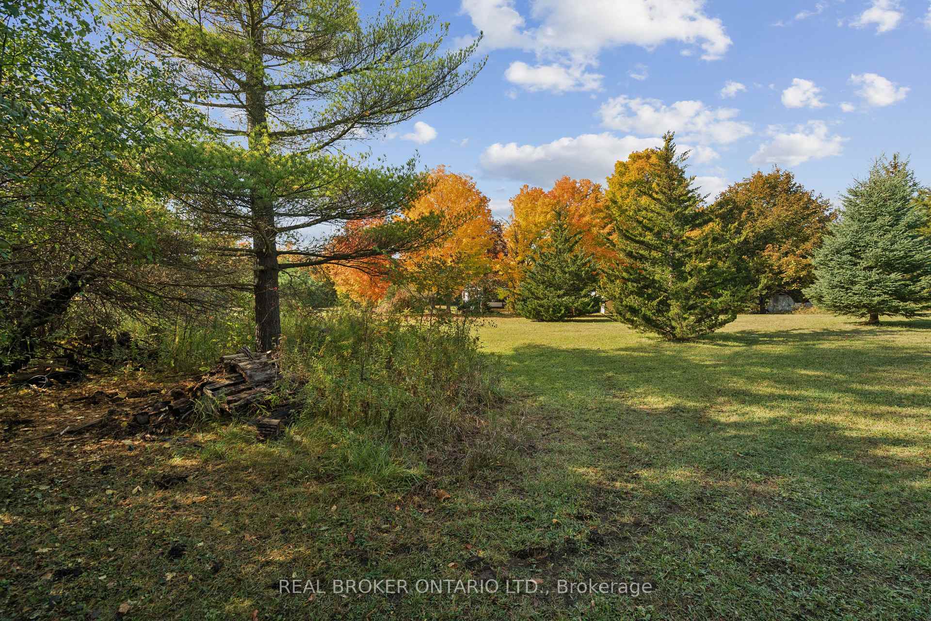 Photo 21 of 5649 25 Side Road, Milton, Rural Nassagaweya — HOMEH