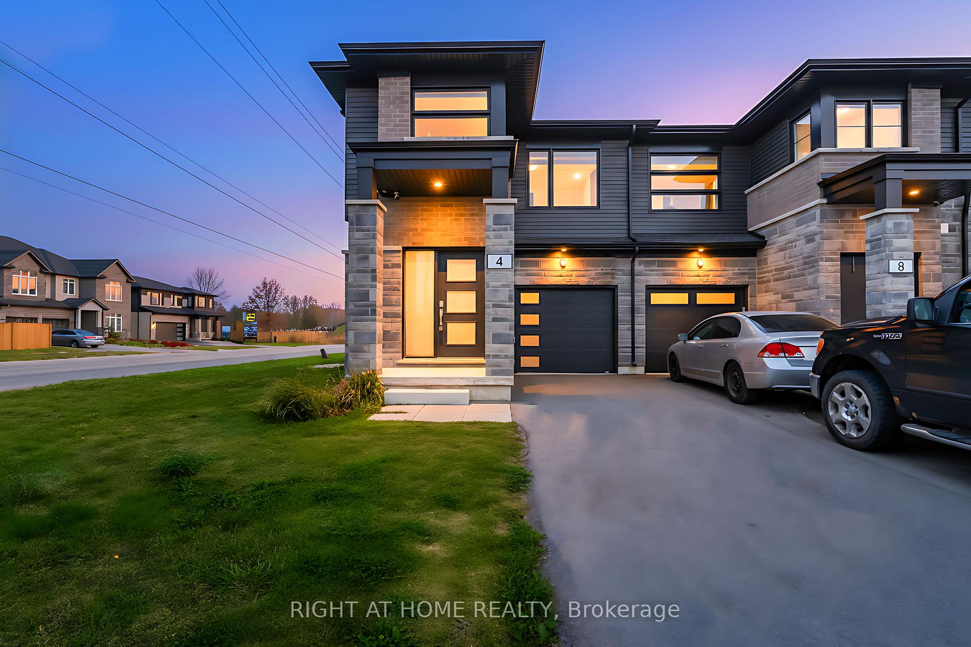 Photo of 4 West Creek Court