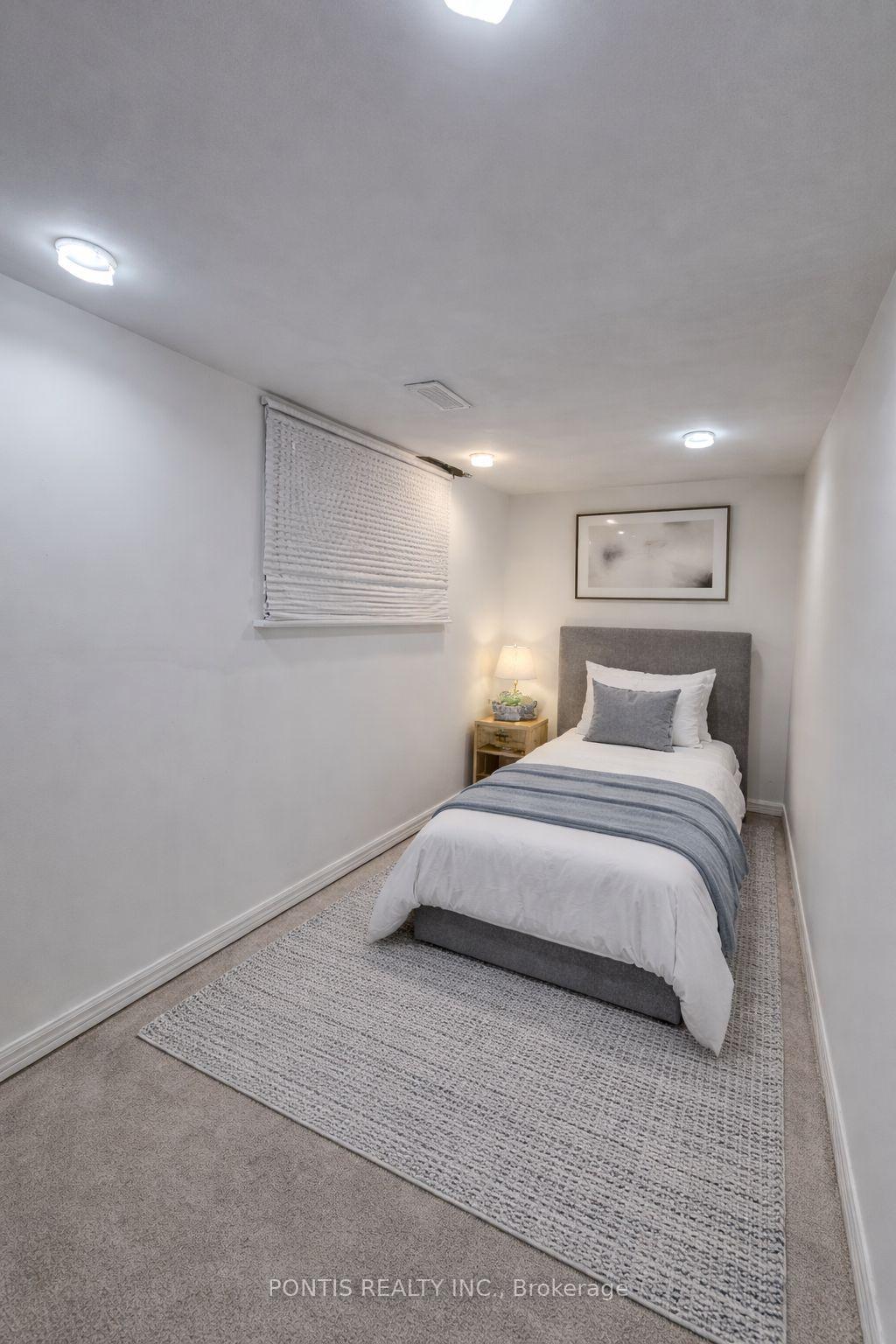 Photo 4 of Unit Bsmt, 3408 Monica Drive, Mississauga, Malton — HOMEH