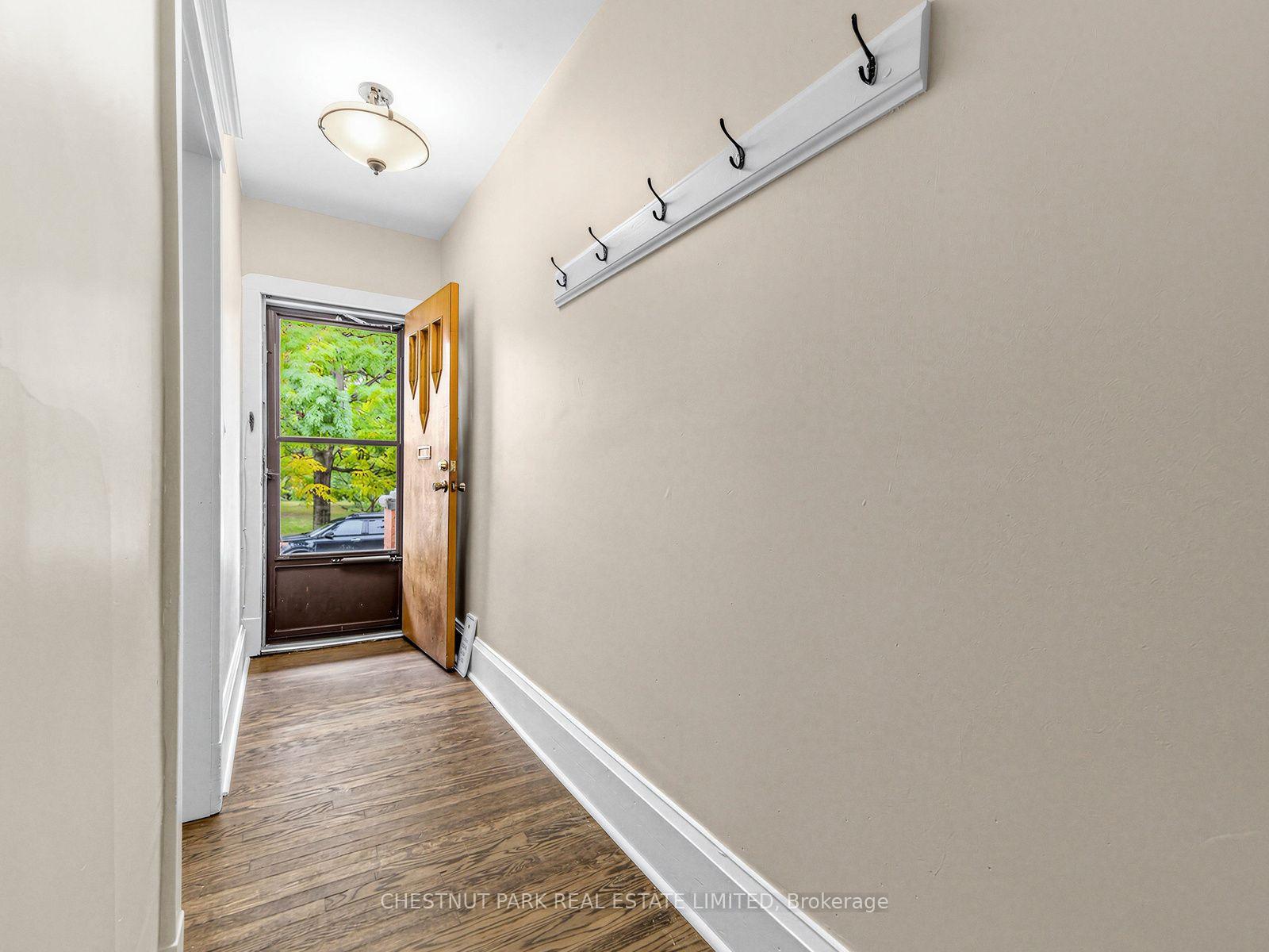 Photo 3 of 148 Felstead Avenue, Toronto, Greenwood-Coxwell — HOMEH