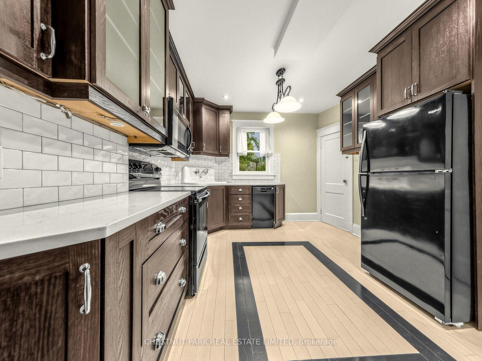 Photo 15 of 148 Felstead Avenue, Toronto, Greenwood-Coxwell — HOMEH