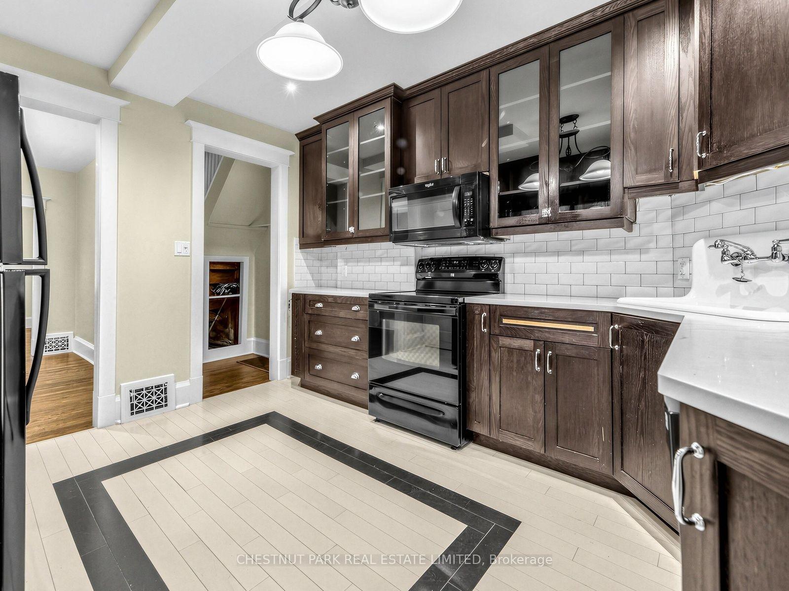 Photo 16 of 148 Felstead Avenue, Toronto, Greenwood-Coxwell — HOMEH