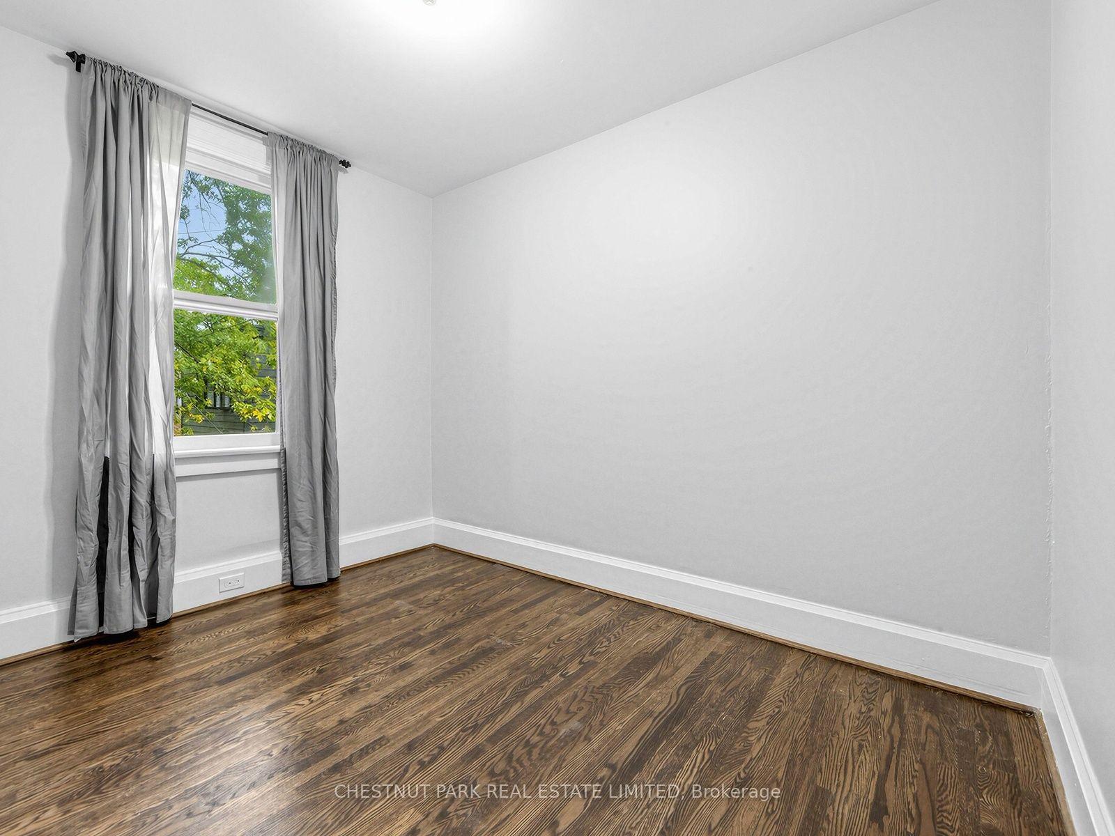 Photo 21 of 148 Felstead Avenue, Toronto, Greenwood-Coxwell — HOMEH