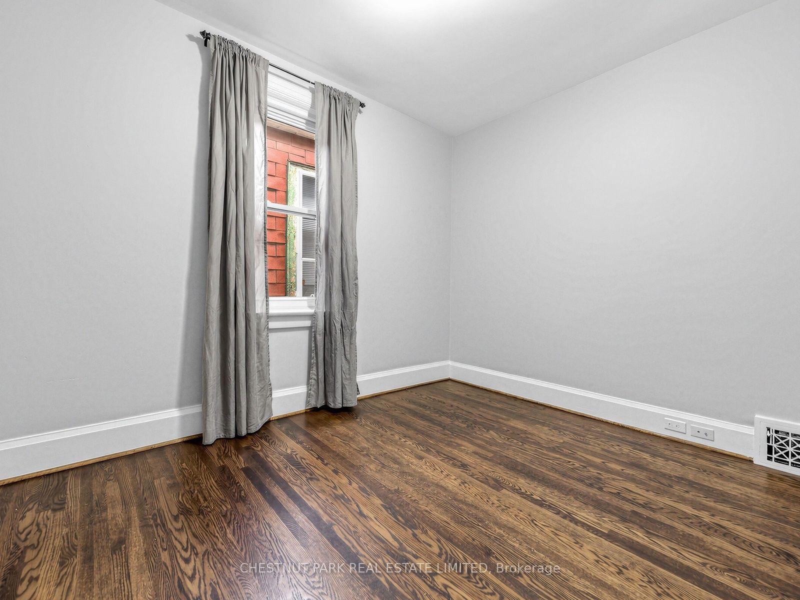 Photo 24 of 148 Felstead Avenue, Toronto, Greenwood-Coxwell — HOMEH