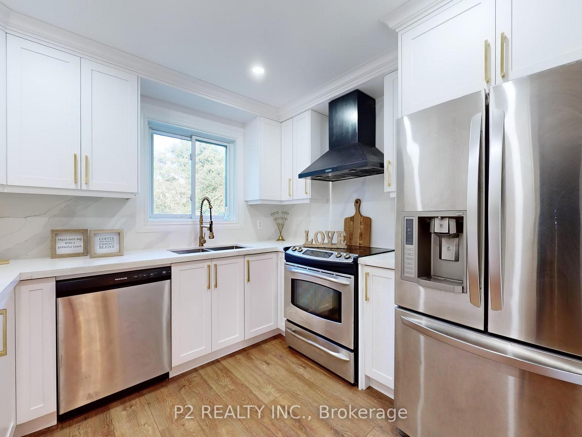 Photo 11 of 411 Rosedale Drive, Whitby, Downtown Whitby — HOMEH