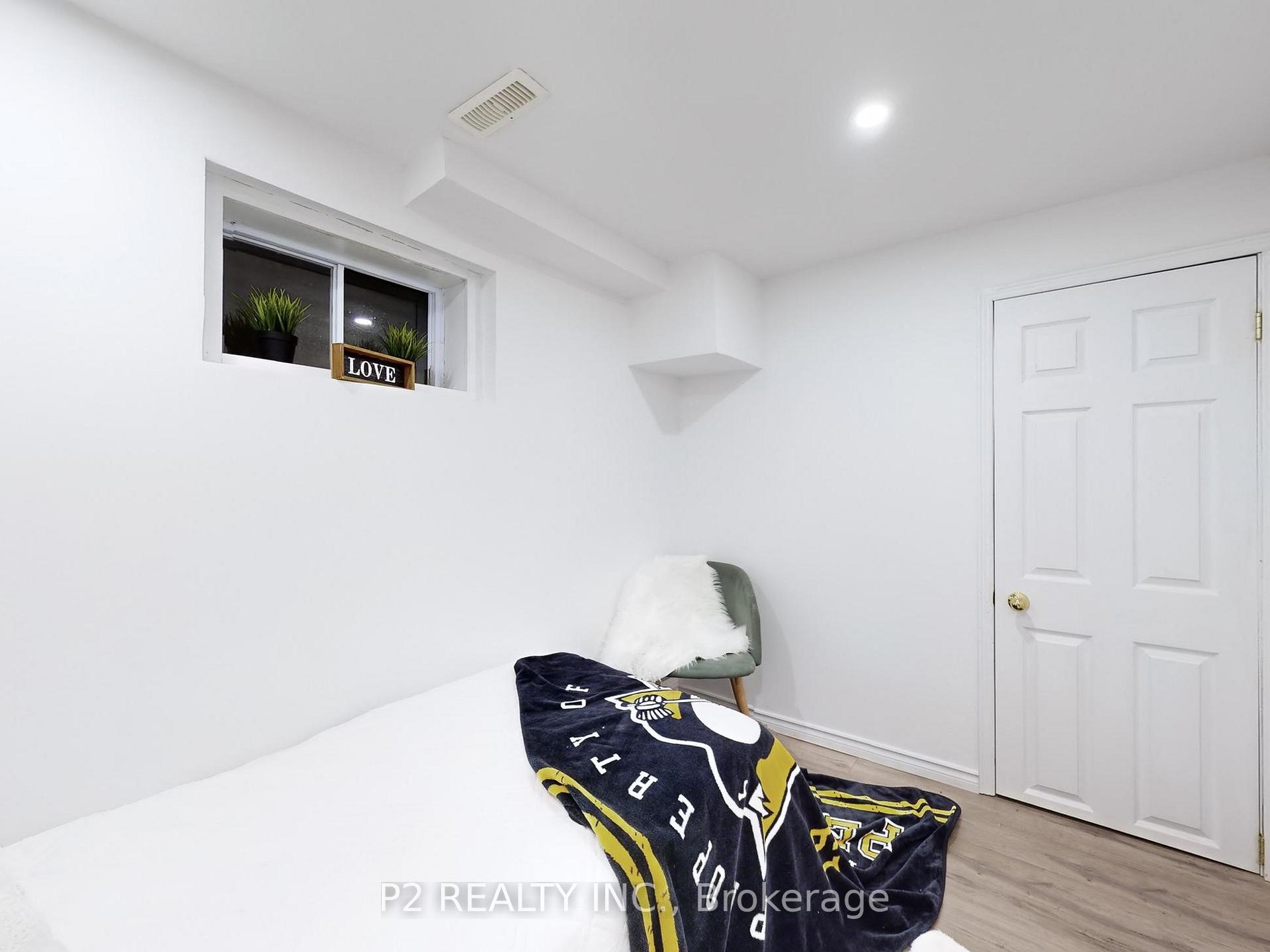 Photo 32 of 411 Rosedale Drive, Whitby, Downtown Whitby — HOMEH