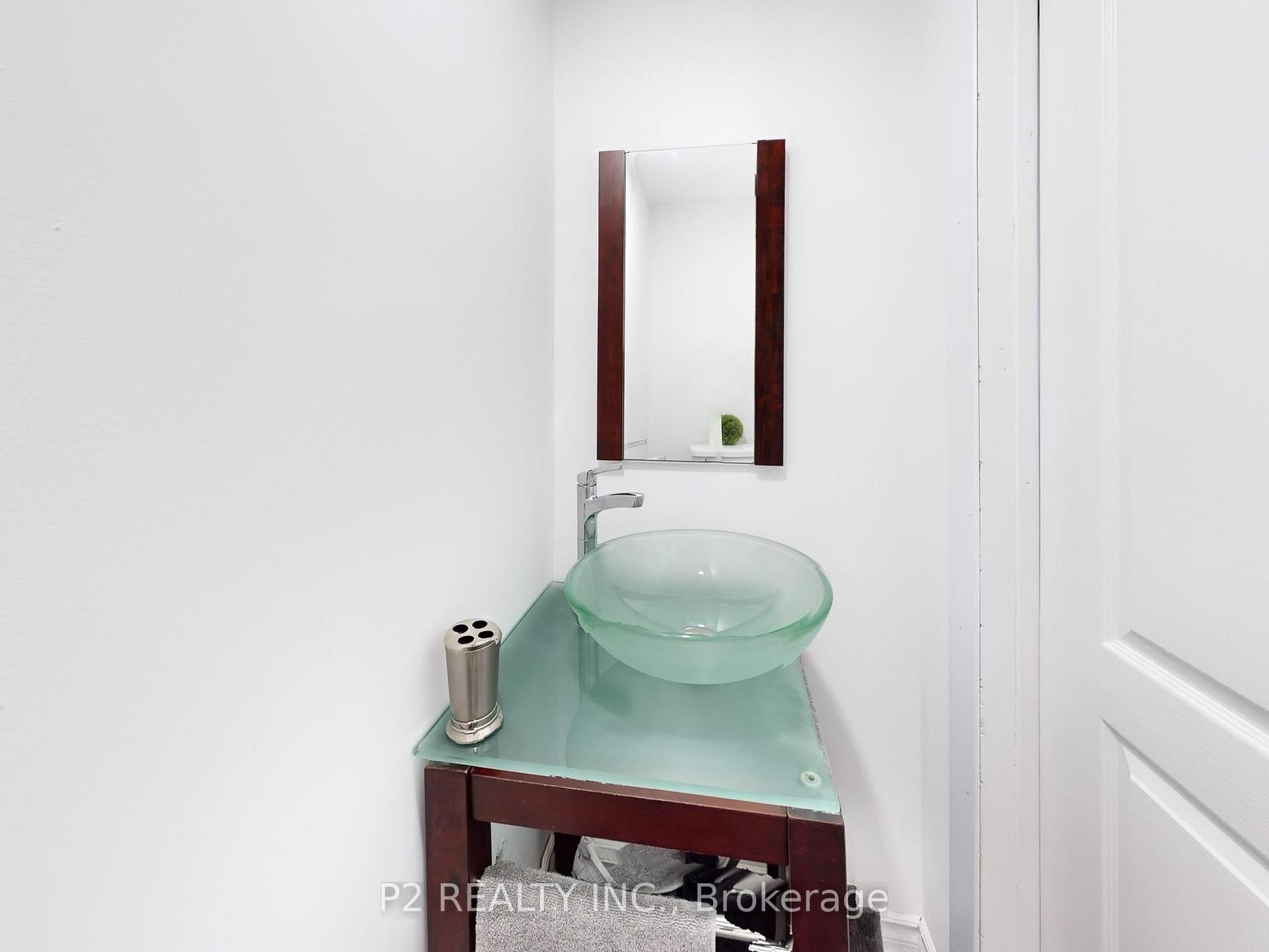 Photo 33 of 411 Rosedale Drive, Whitby, Downtown Whitby — HOMEH