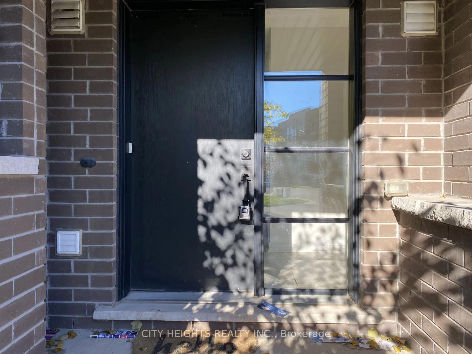 Photo 2 of Unit 1, 3073 Blacktusk Common, Oakville, Joshua Meadows — HOMEH
