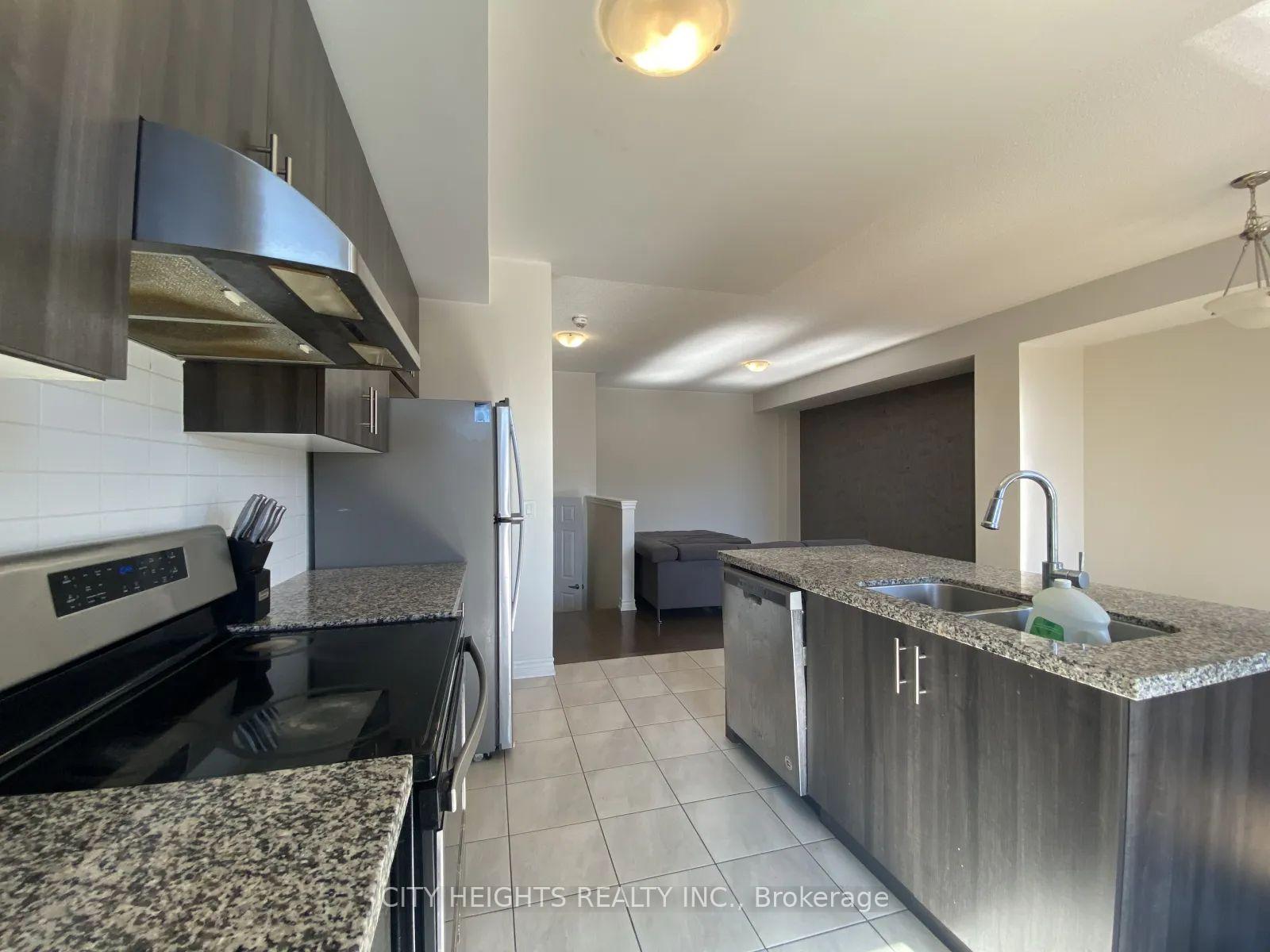 Photo 4 of Unit 1, 3073 Blacktusk Common, Oakville, Joshua Meadows — HOMEH