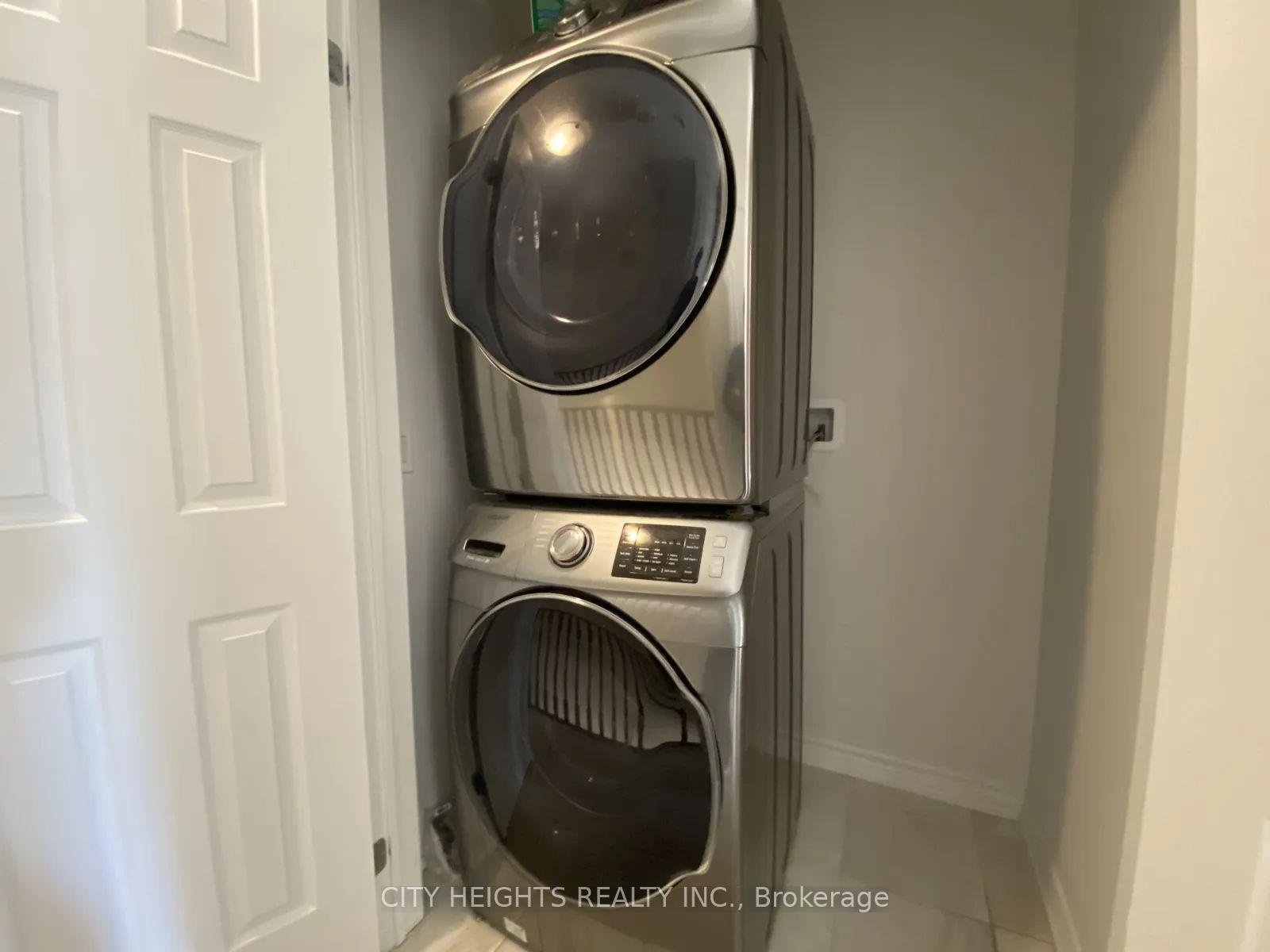 Photo 21 of Unit 1, 3073 Blacktusk Common, Oakville, Joshua Meadows — HOMEH