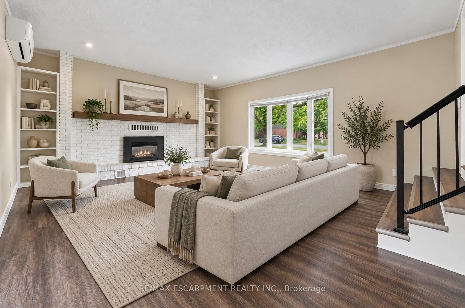 Photo 8 of 67 Forster Street, St. Catharines, Vine/Linwell — HOMEH