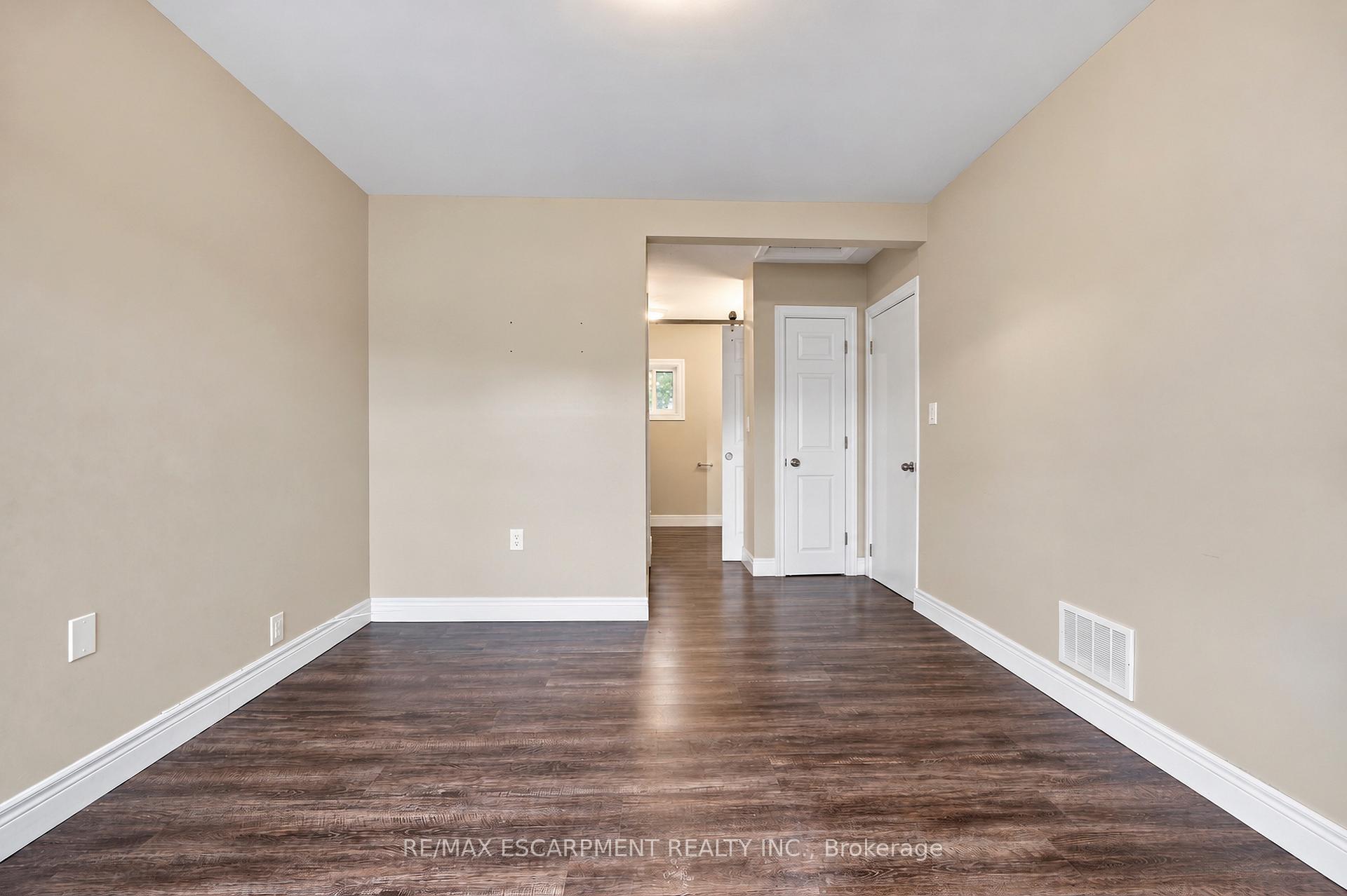 Photo 13 of 67 Forster Street, St. Catharines, Vine/Linwell — HOMEH