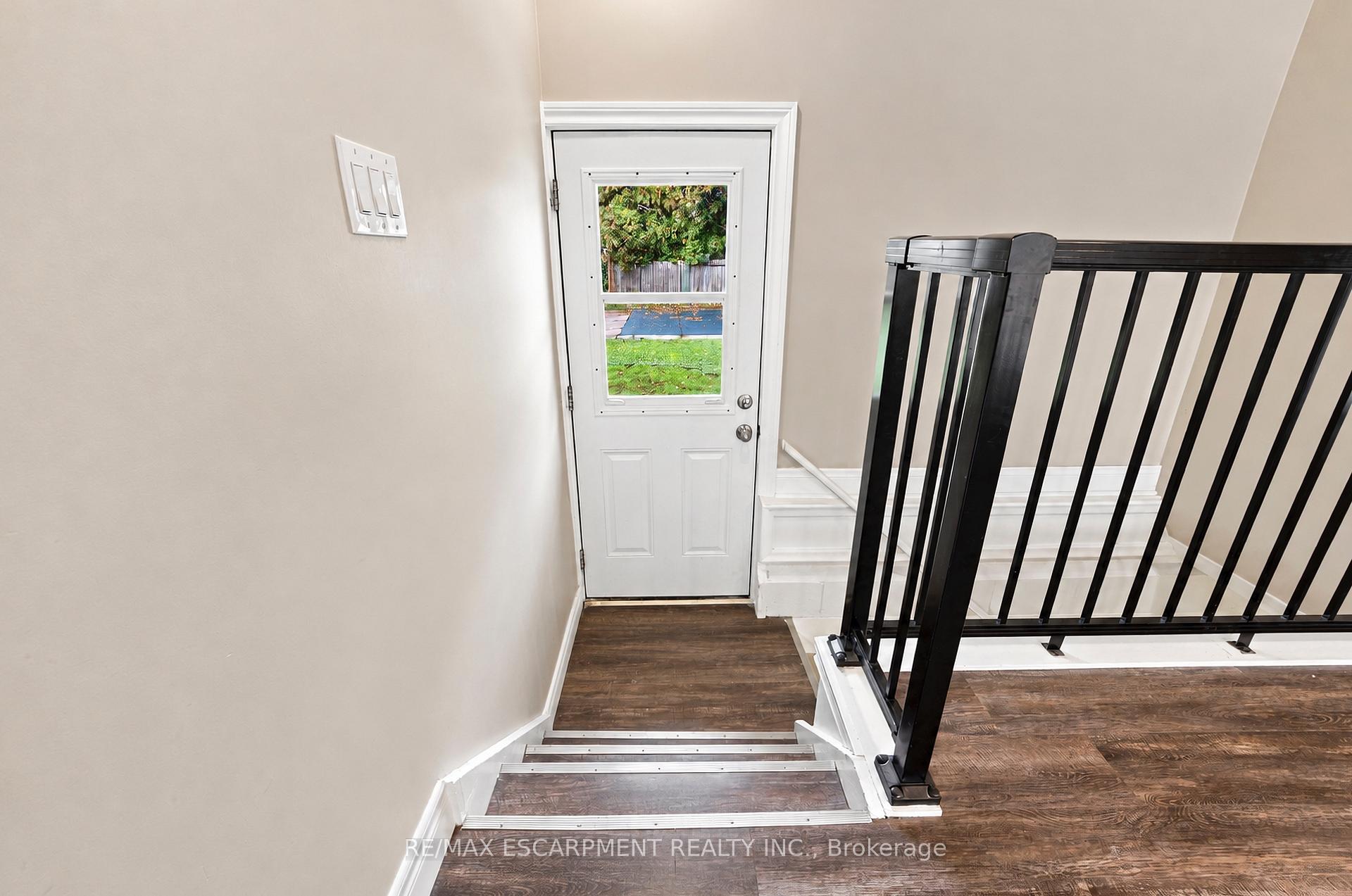 Photo 17 of 67 Forster Street, St. Catharines, Vine/Linwell — HOMEH