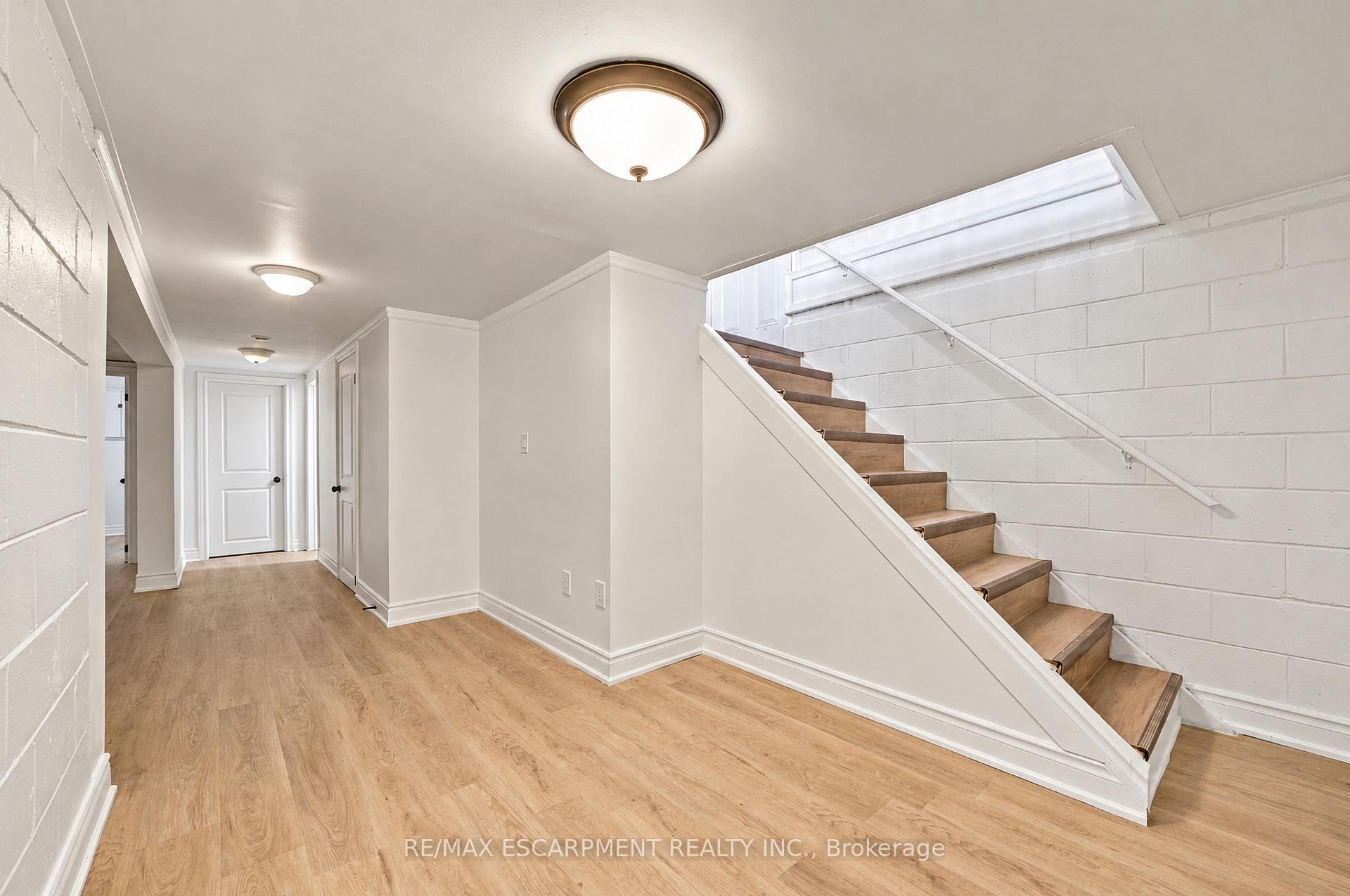 Photo 19 of 67 Forster Street, St. Catharines, Vine/Linwell — HOMEH