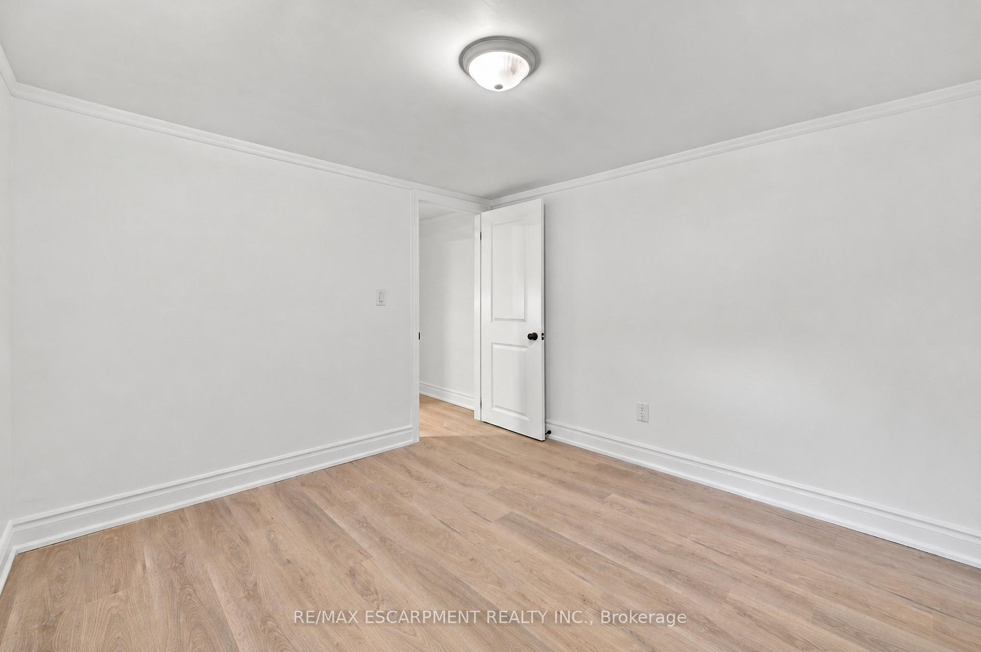 Photo 21 of 67 Forster Street, St. Catharines, Vine/Linwell — HOMEH
