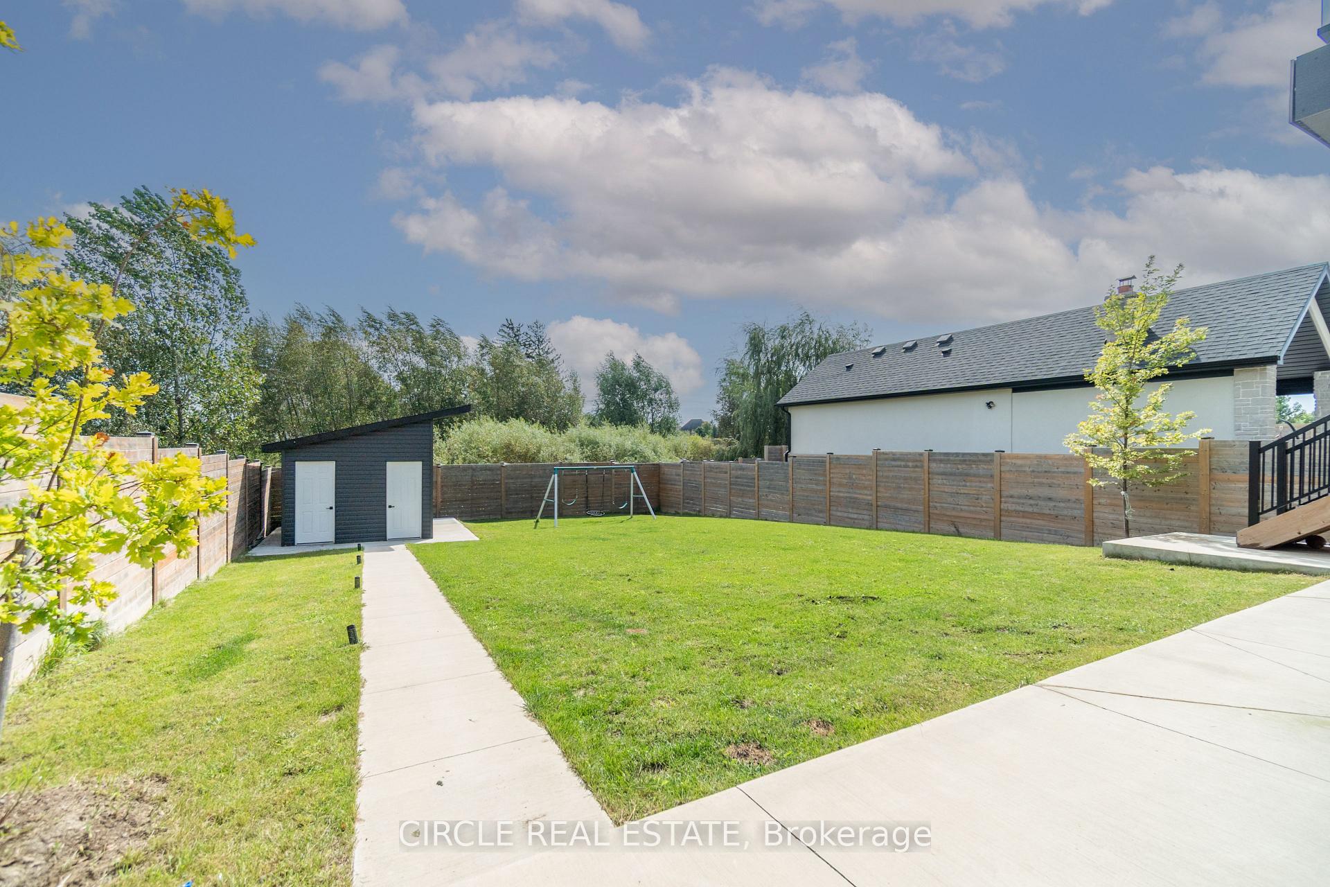 Photo 4 of 7116 Silver Creek Circle, London, South V — HOMEH