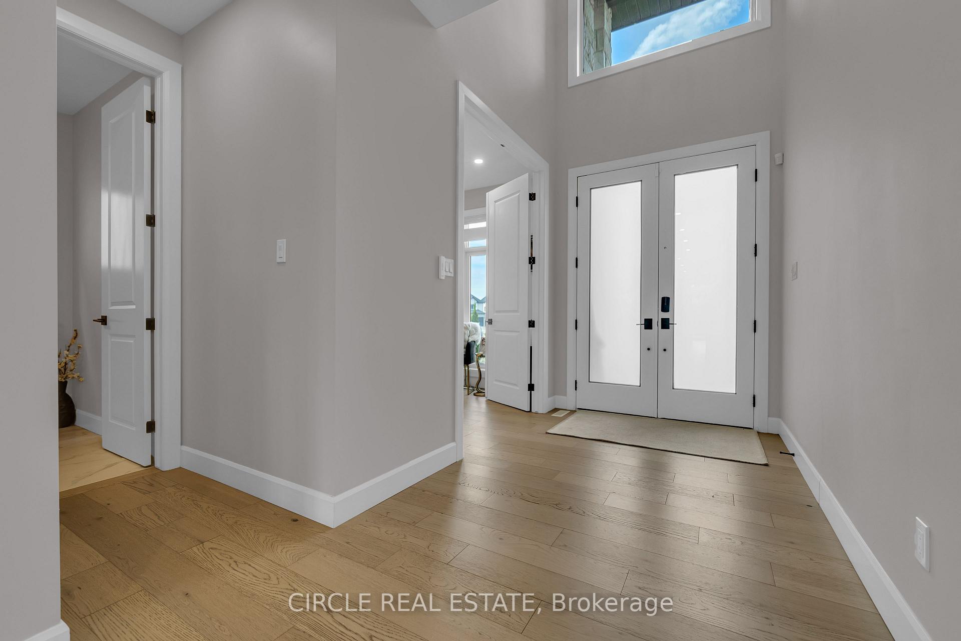 Photo 8 of 7116 Silver Creek Circle, London, South V — HOMEH