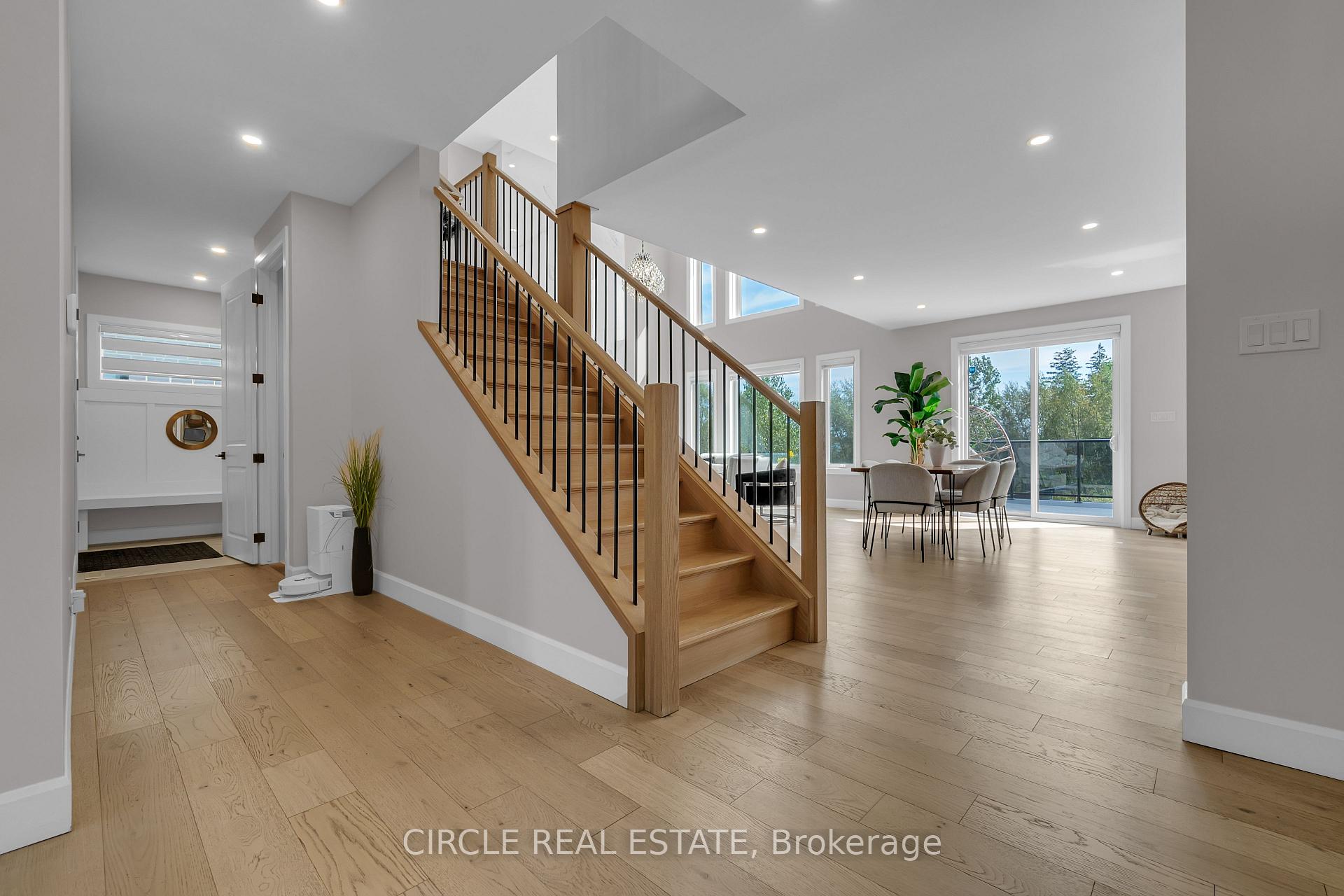 Photo 11 of 7116 Silver Creek Circle, London, South V — HOMEH