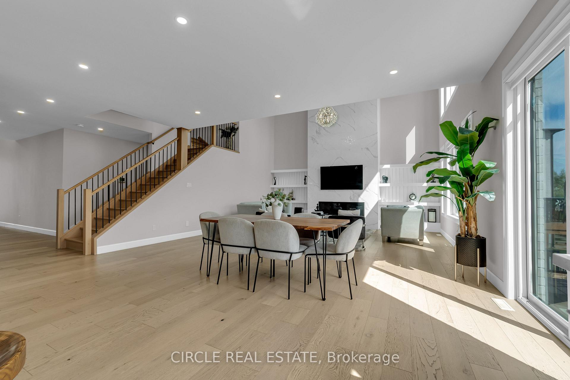 Photo 14 of 7116 Silver Creek Circle, London, South V — HOMEH