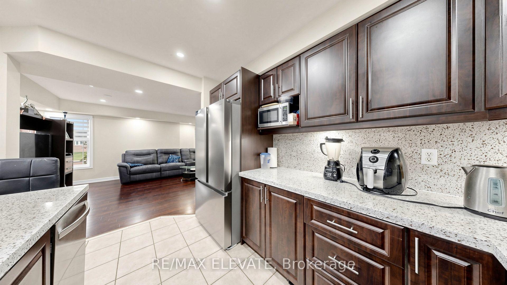 Photo 9 of 1158 Ravenscroft Road, Ajax, Northwest Ajax — HOMEH