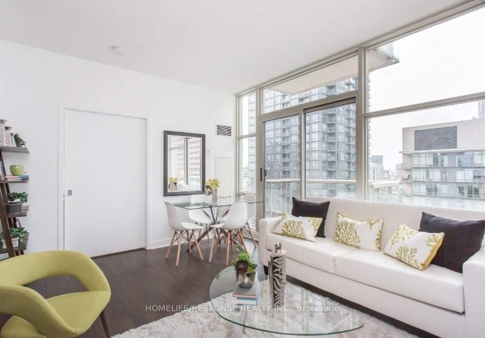 Photo 4 of Unit 706, 9 Spadina Avenue, Toronto, Waterfront Communities — HOMEH