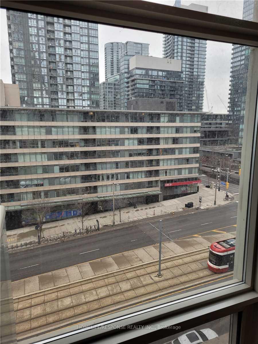 Photo 16 of Unit 706, 9 Spadina Avenue, Toronto, Waterfront Communities — HOMEH