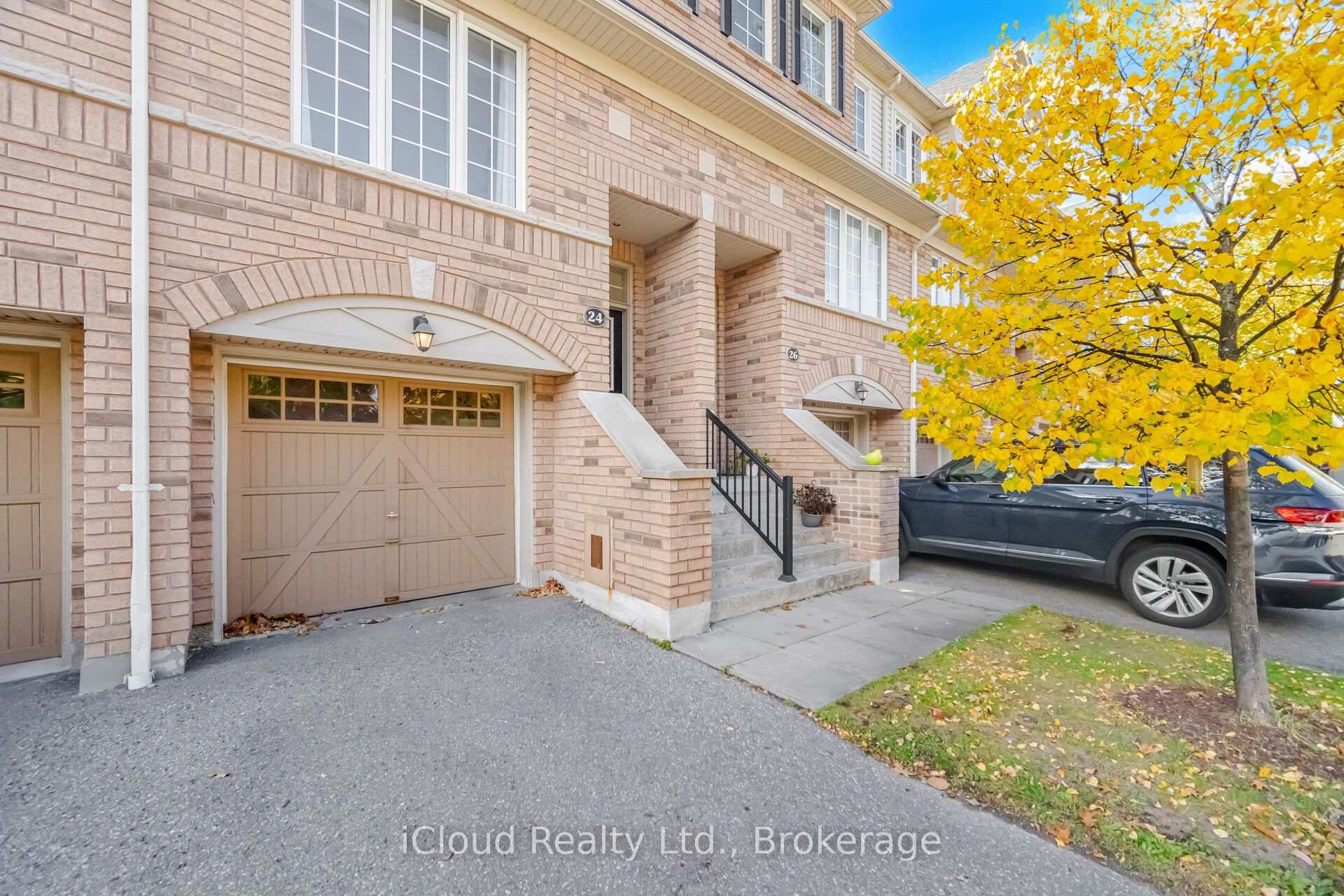 Photo 4 of Unit 24, 24 Oakins Lane, Ajax, Northwest Ajax — HOMEH