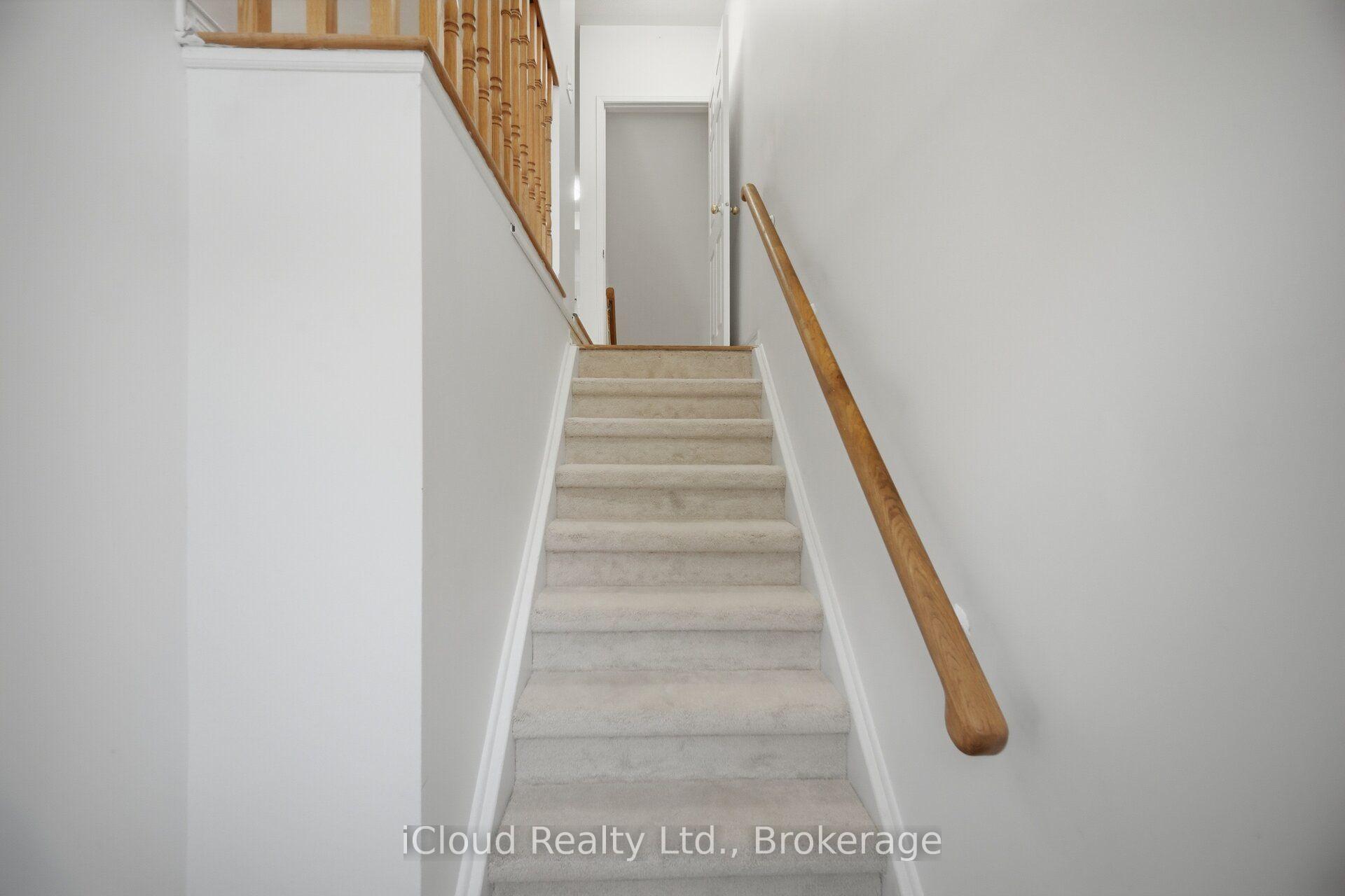 Photo 7 of Unit 24, 24 Oakins Lane, Ajax, Northwest Ajax — HOMEH