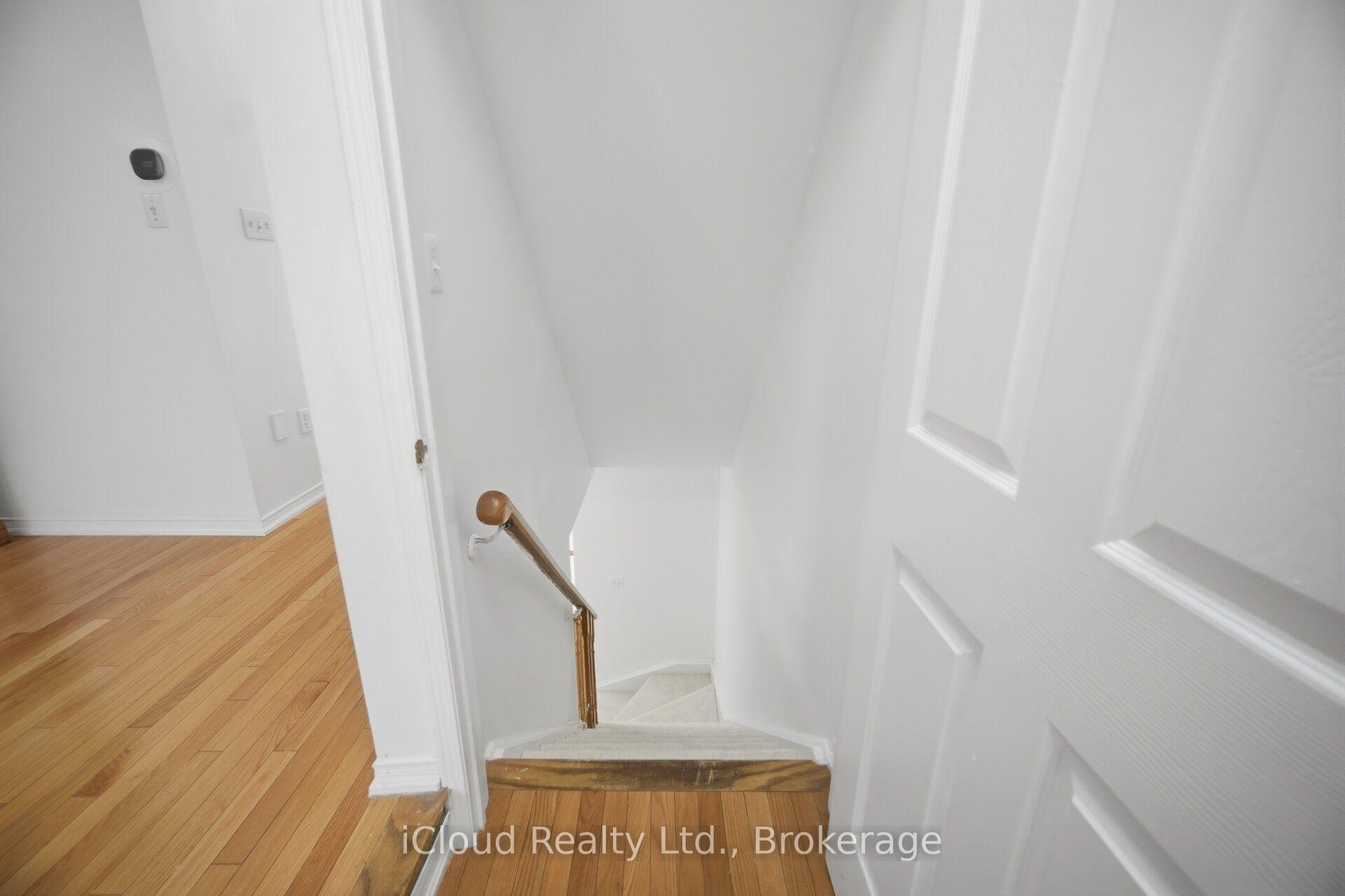 Photo 33 of Unit 24, 24 Oakins Lane, Ajax, Northwest Ajax — HOMEH