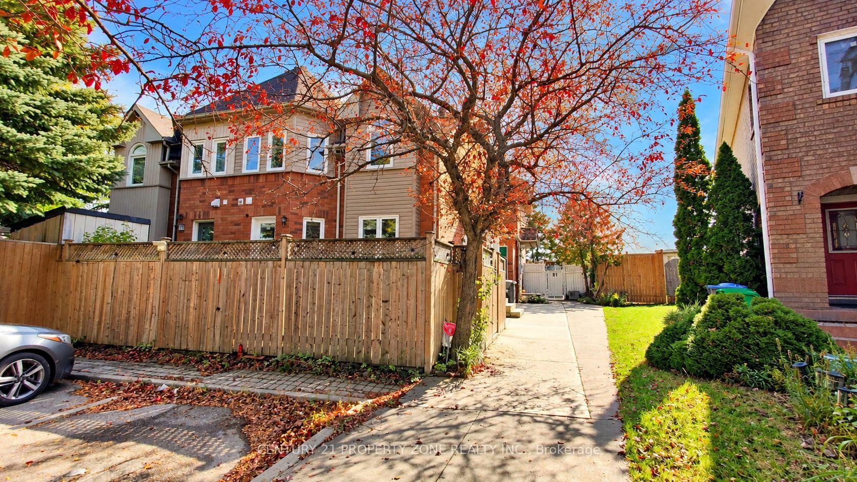 Photo 2 of 81 Clover Bloom Road, Brampton, Sandringham-Wellington — HOMEH