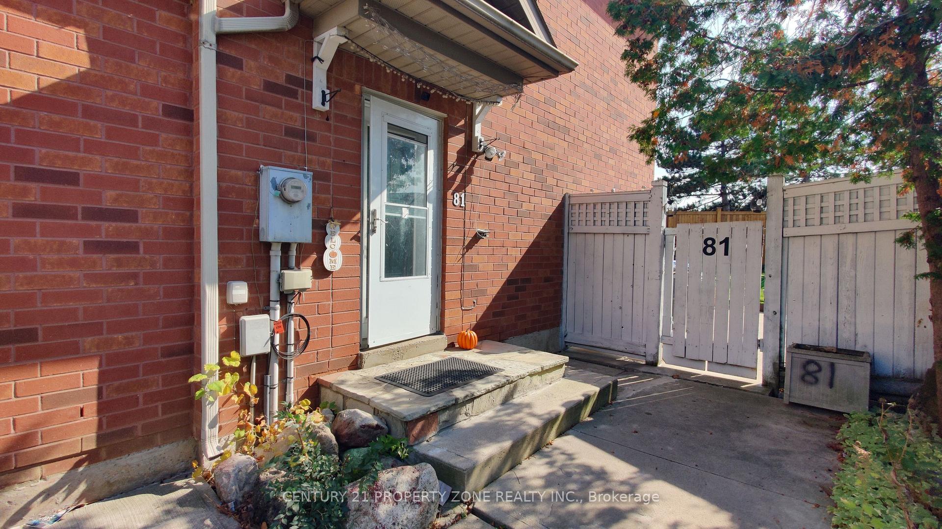 Photo 3 of 81 Clover Bloom Road, Brampton, Sandringham-Wellington — HOMEH