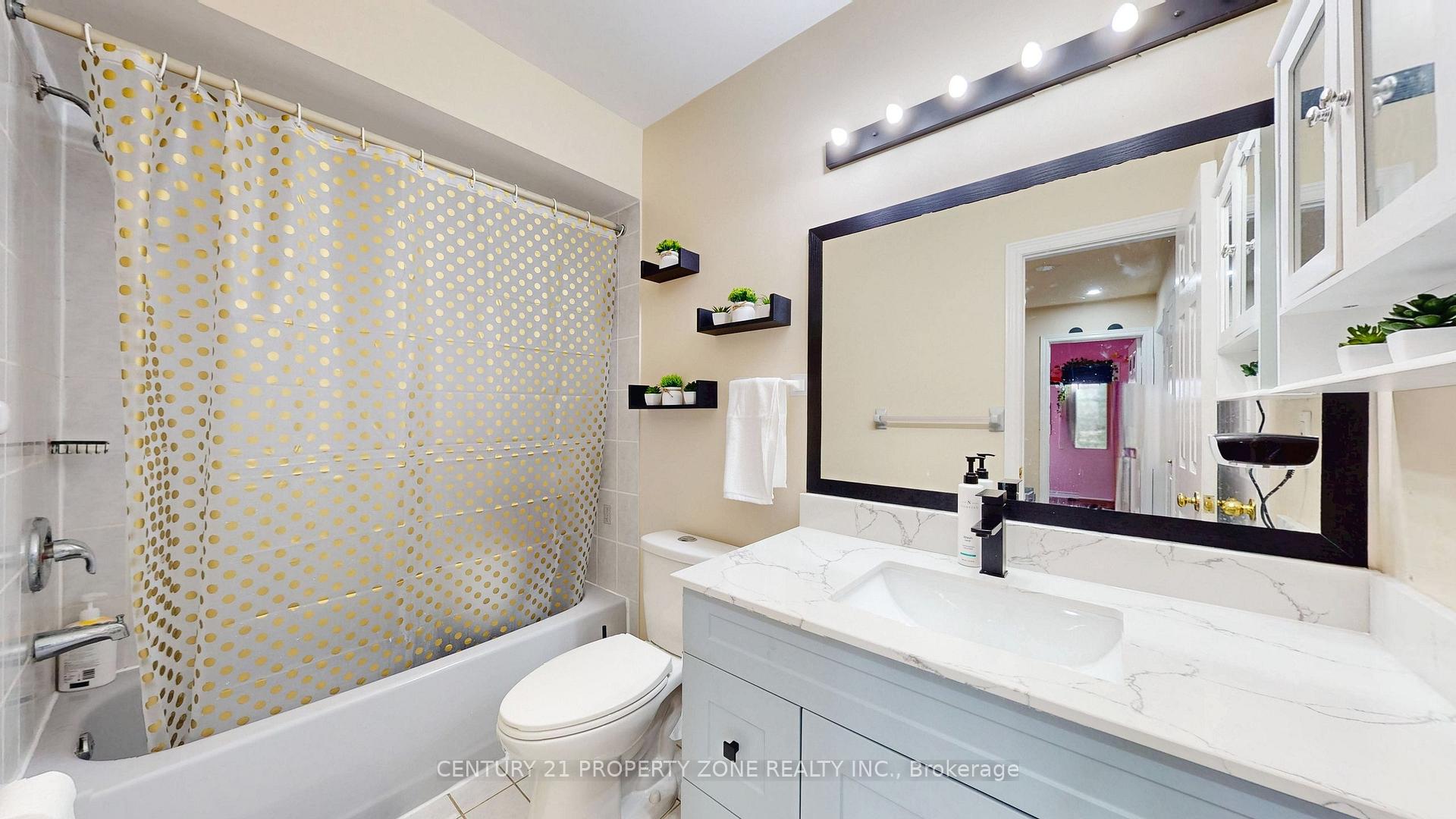 Photo 17 of 81 Clover Bloom Road, Brampton, Sandringham-Wellington — HOMEH