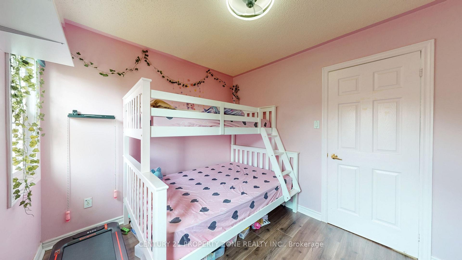 Photo 22 of 81 Clover Bloom Road, Brampton, Sandringham-Wellington — HOMEH