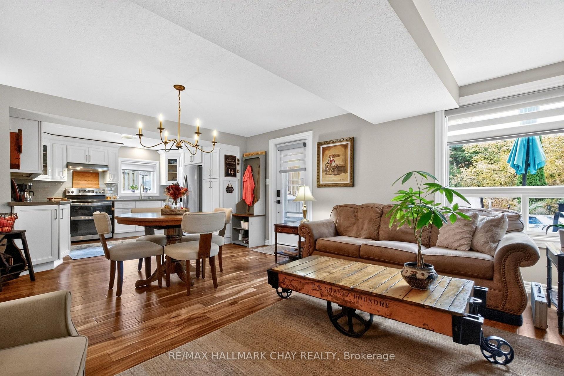 Photo 29 of 31 Mckenzie Crescent, Barrie, Ardagh — HOMEH