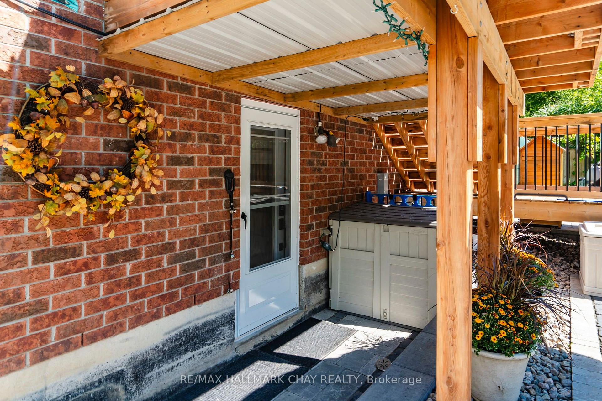 Photo 34 of 31 Mckenzie Crescent, Barrie, Ardagh — HOMEH