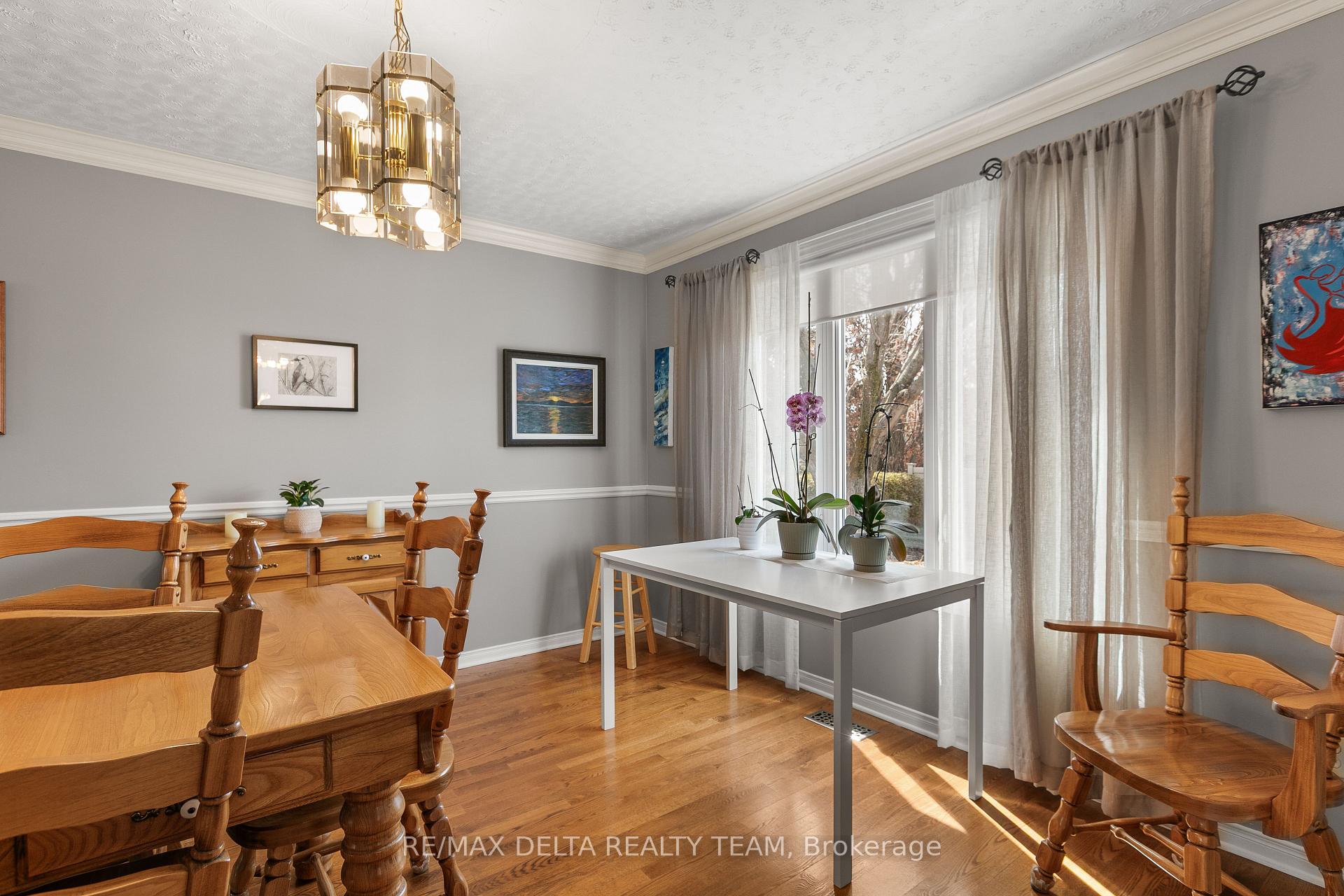 Photo 13 of 657 Ste Anne Street, Casselman, Casselman — HOMEH