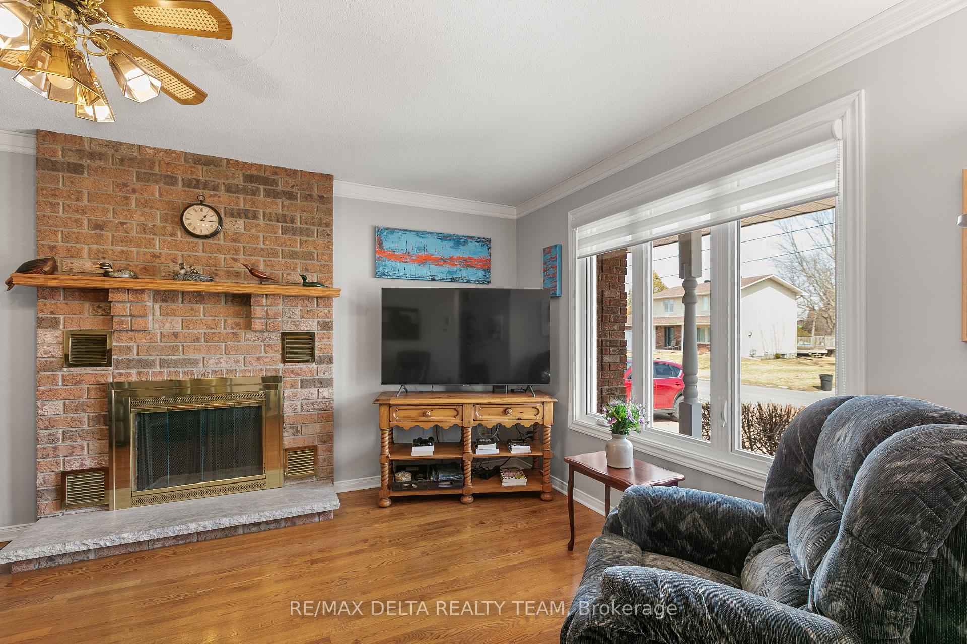 Photo 23 of 657 Ste Anne Street, Casselman, Casselman — HOMEH