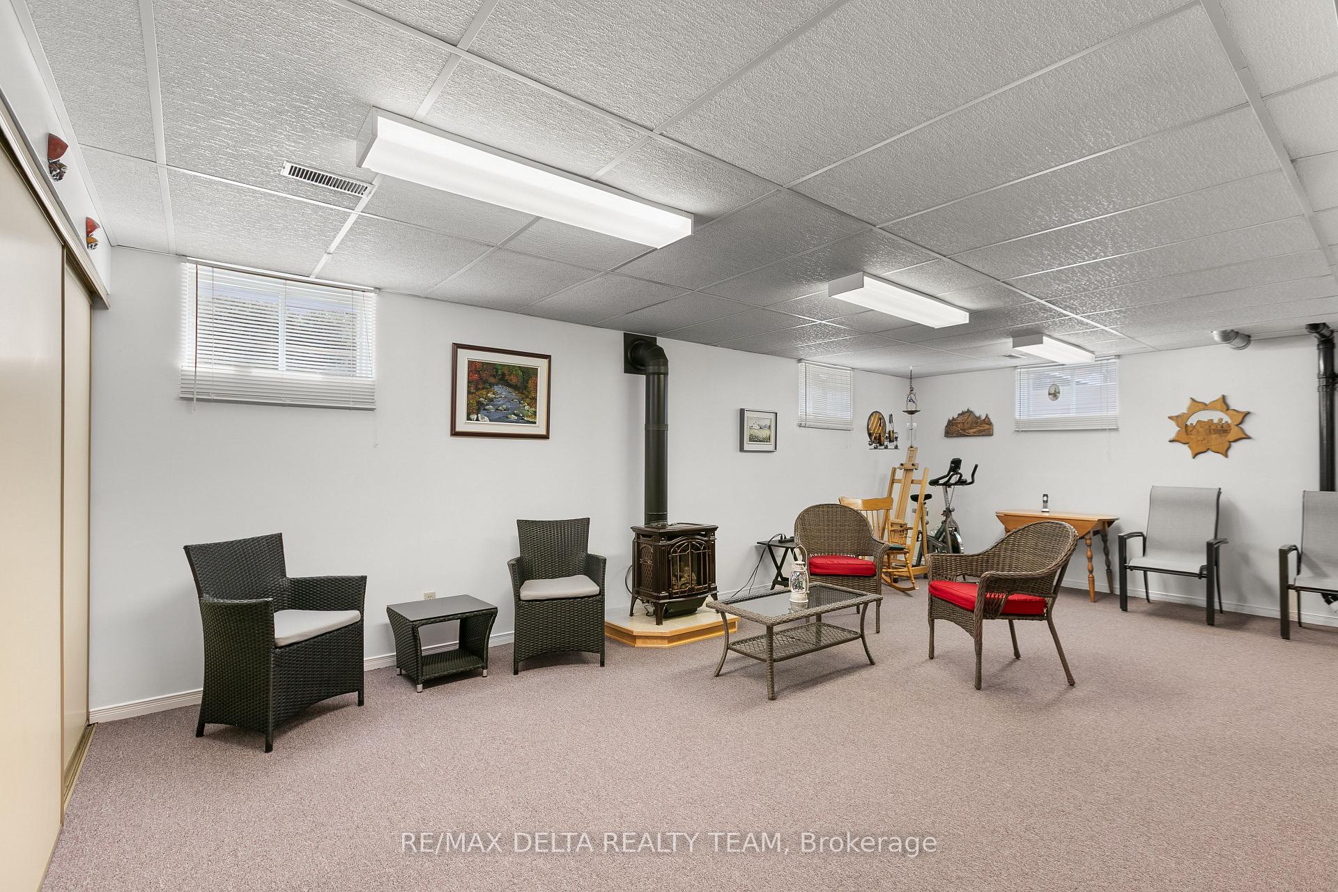 Photo 47 of 657 Ste Anne Street, Casselman, Casselman — HOMEH