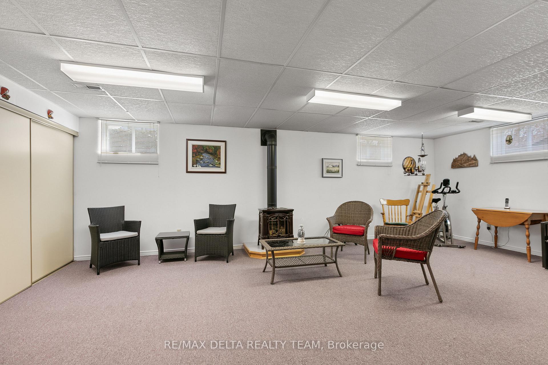 Photo 48 of 657 Ste Anne Street, Casselman, Casselman — HOMEH