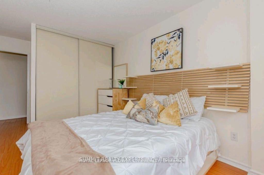 Photo 3 of Unit 609, 30 Malta Avenue, Brampton, Fletcher's Creek South — HOMEH
