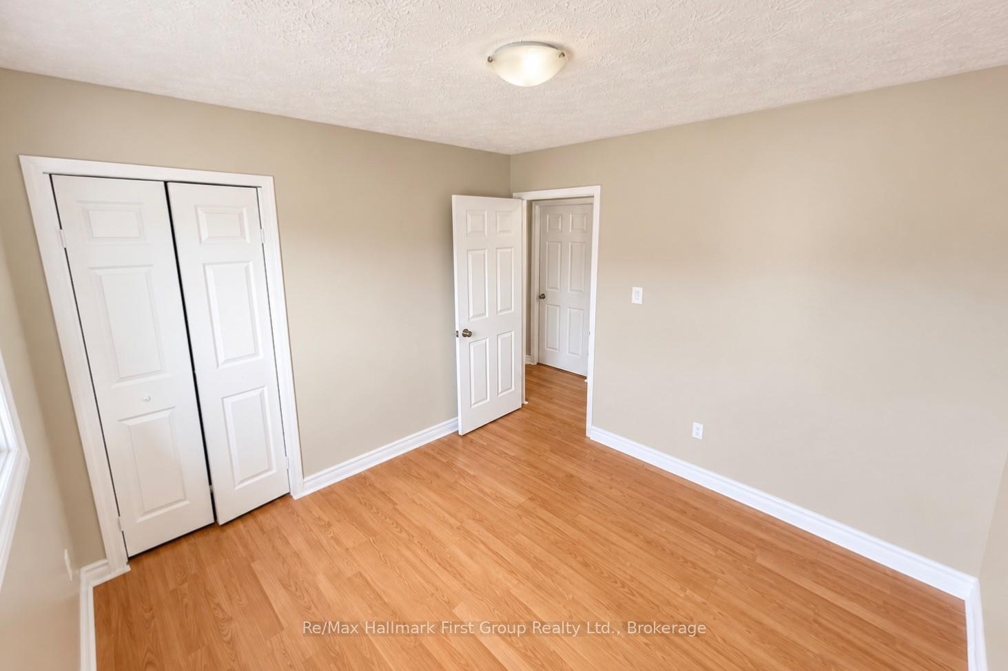 Photo 12 of Unit Main, 78 Commerford Street, Thorold, Confederation Heights — HOMEH