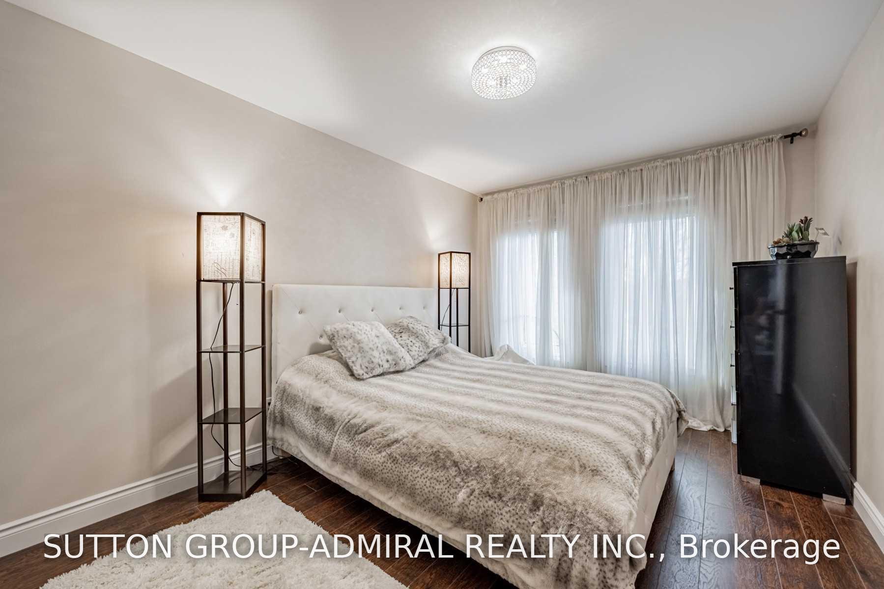 Photo 21 of 39 Crooked Stick Road, Vaughan, Glen Shields — HOMEH