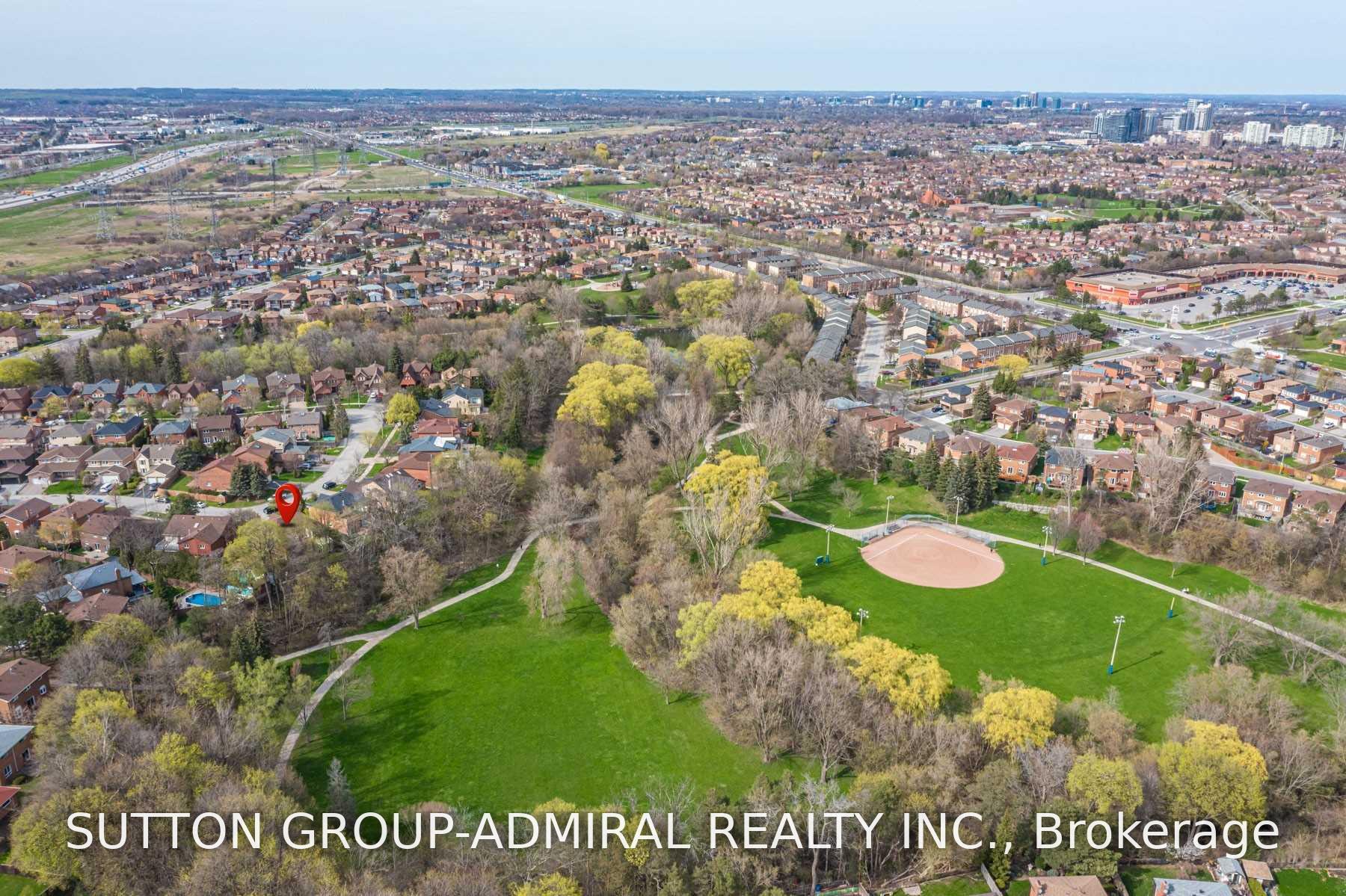 Photo 37 of 39 Crooked Stick Road, Vaughan, Glen Shields — HOMEH