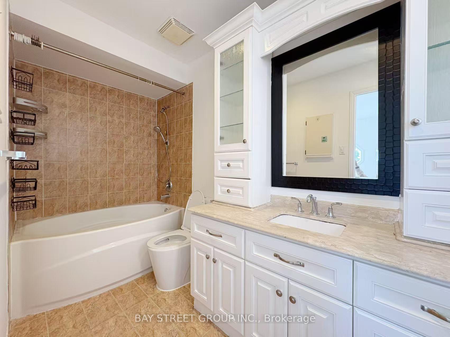 Photo 13 of 48 New Forest Square, Scarborough, Steeles — HOMEH